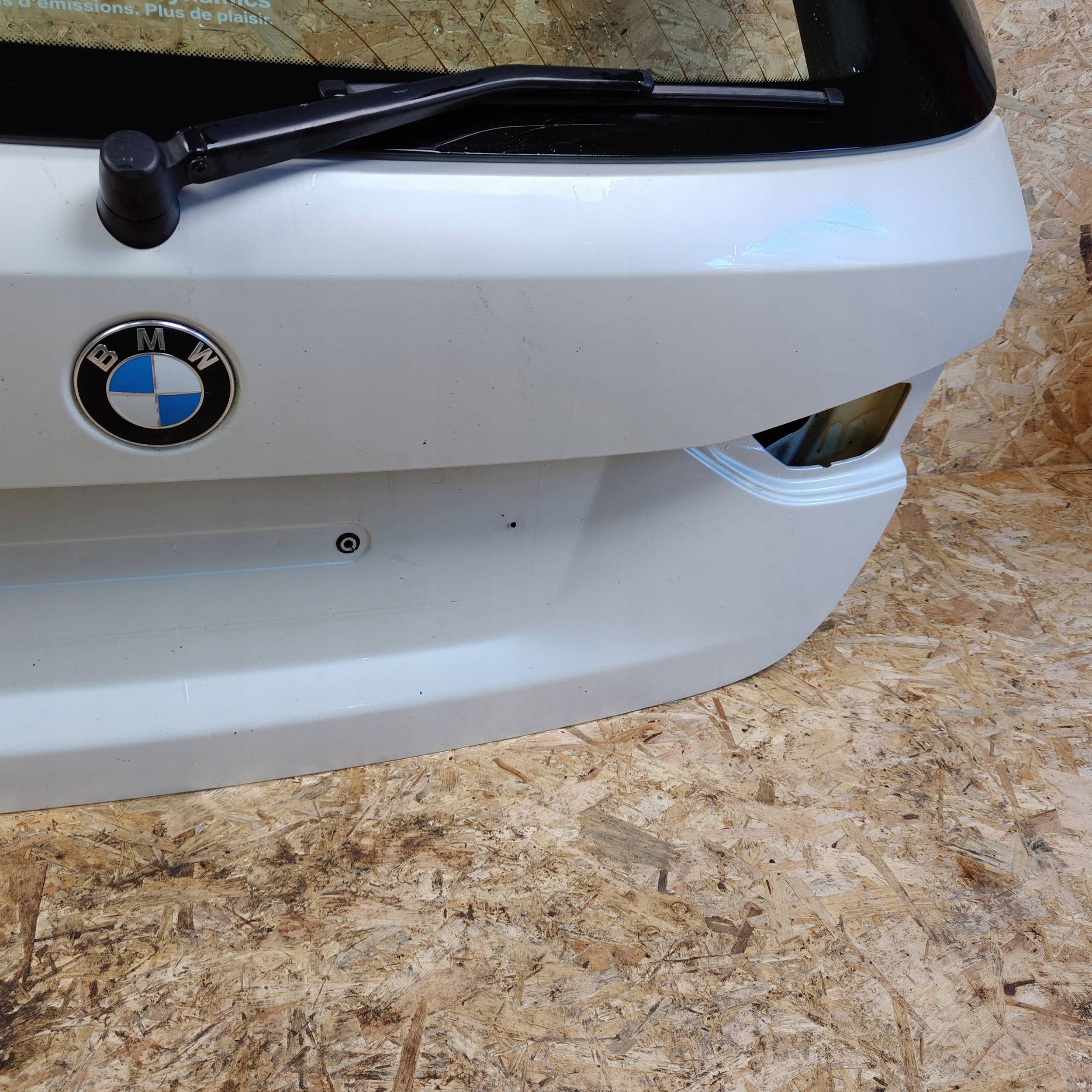 kapota kufru záď BMW X1 E84 biala perla