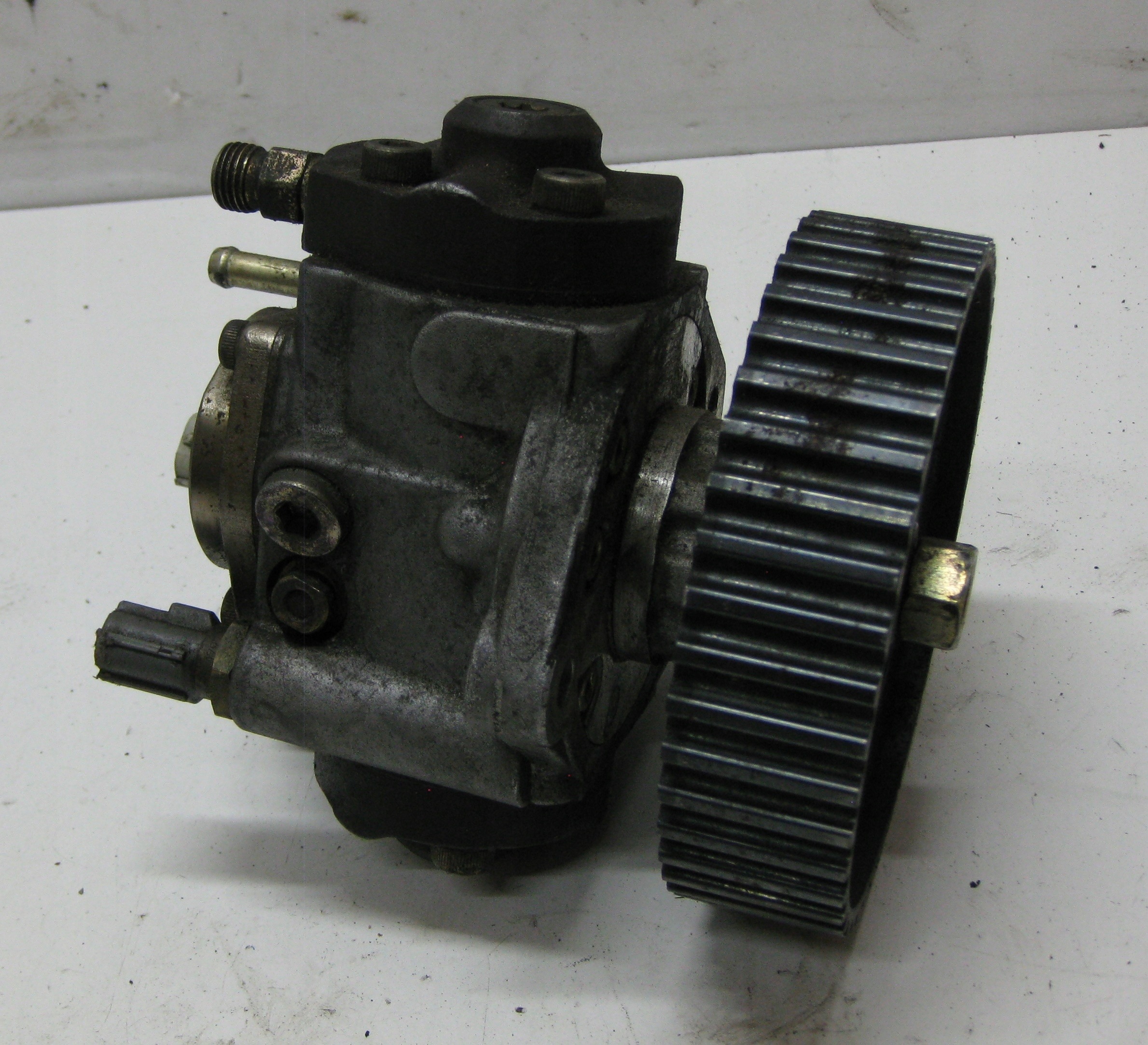 MAZDA 6 injection pump 2940000042 RF5C13800