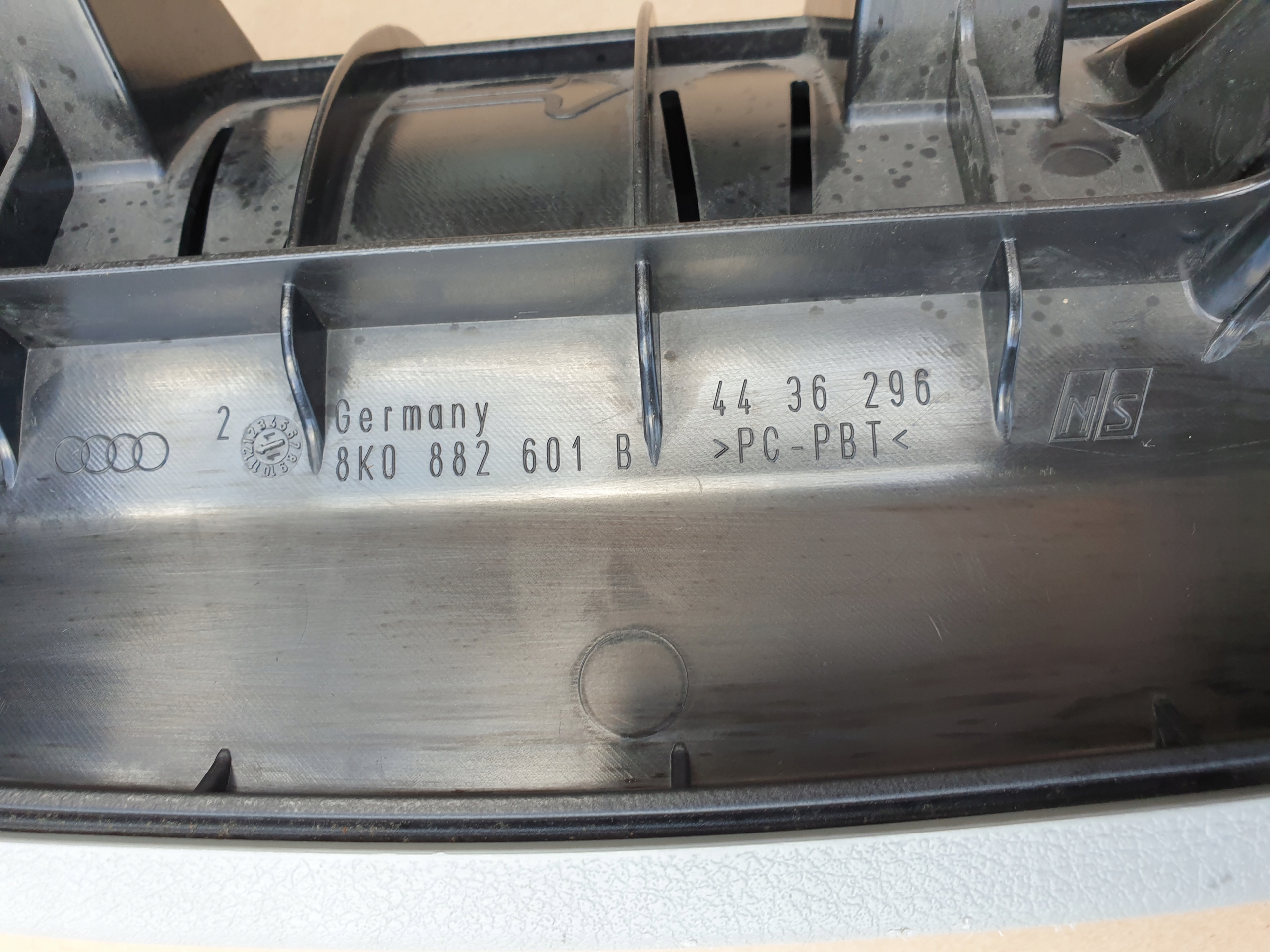 passenger compartment seat front R right AUDI A4 B8 8K A5 8T A6 C7 C7 4G OE colour grey