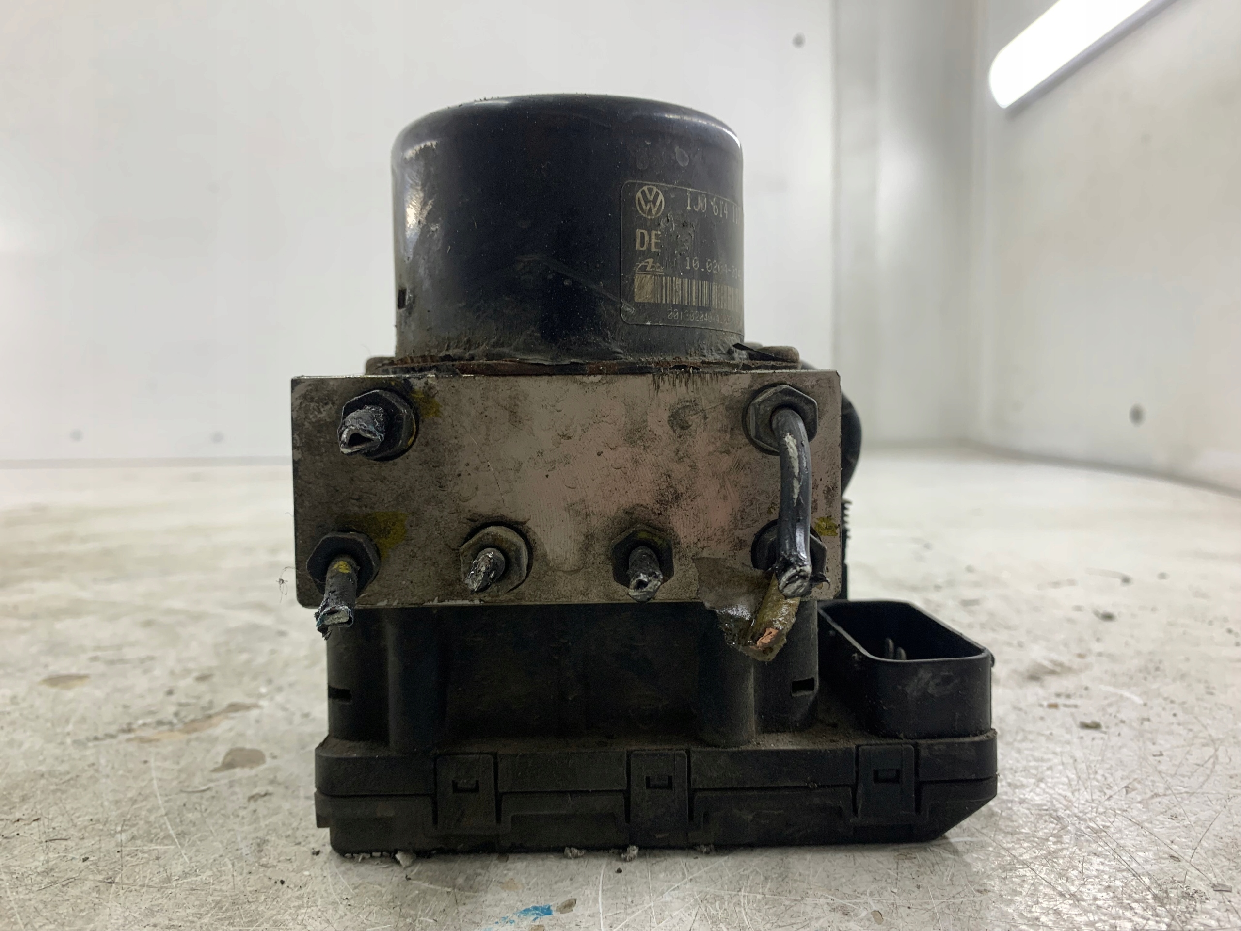 VW GOLF IV SEAT LEON e pompa ABS 1J0907379G 1J0614117C