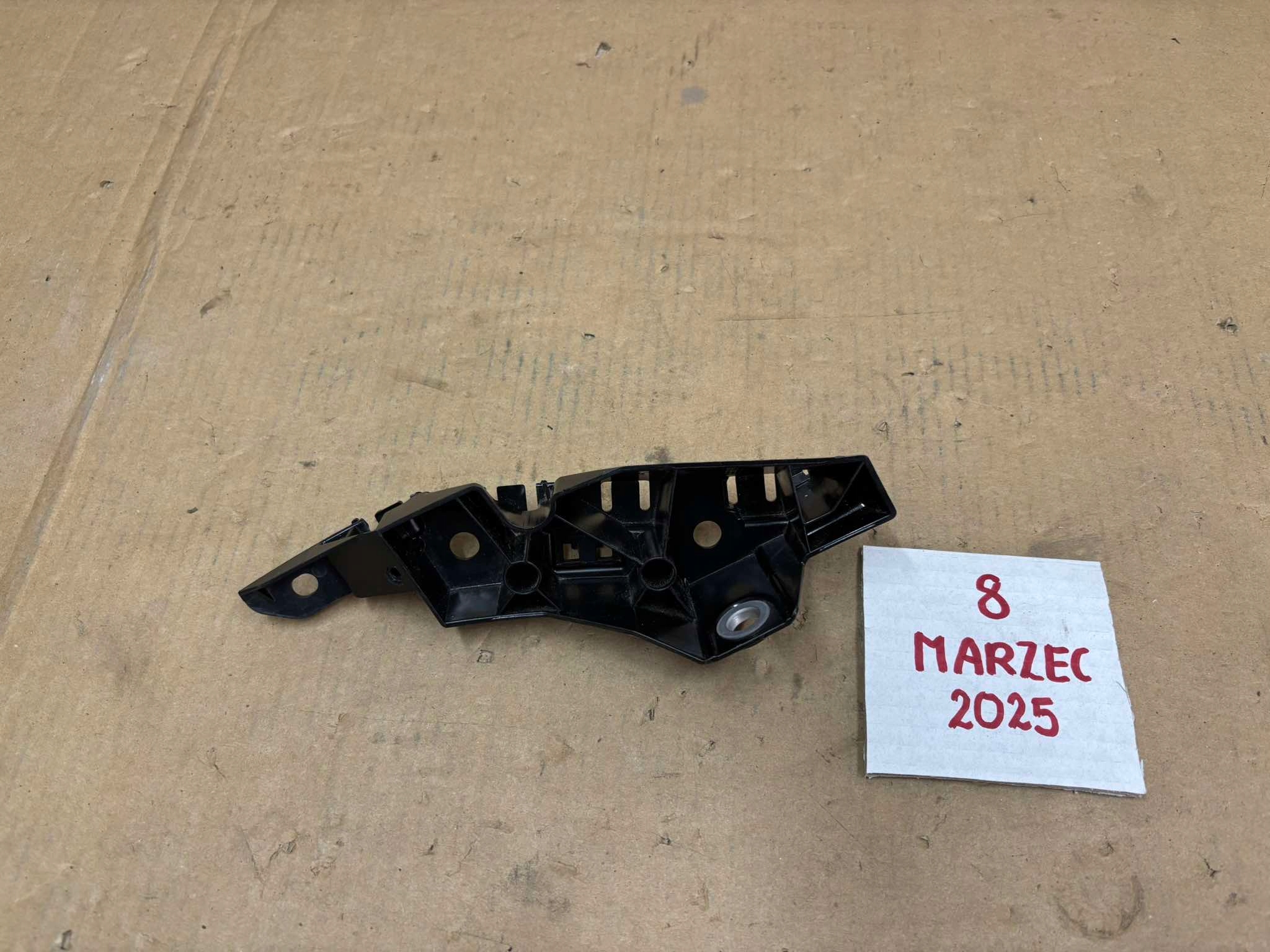 Support montage pare-chocs Droite Avant VW GOLF VII 5G0807050B