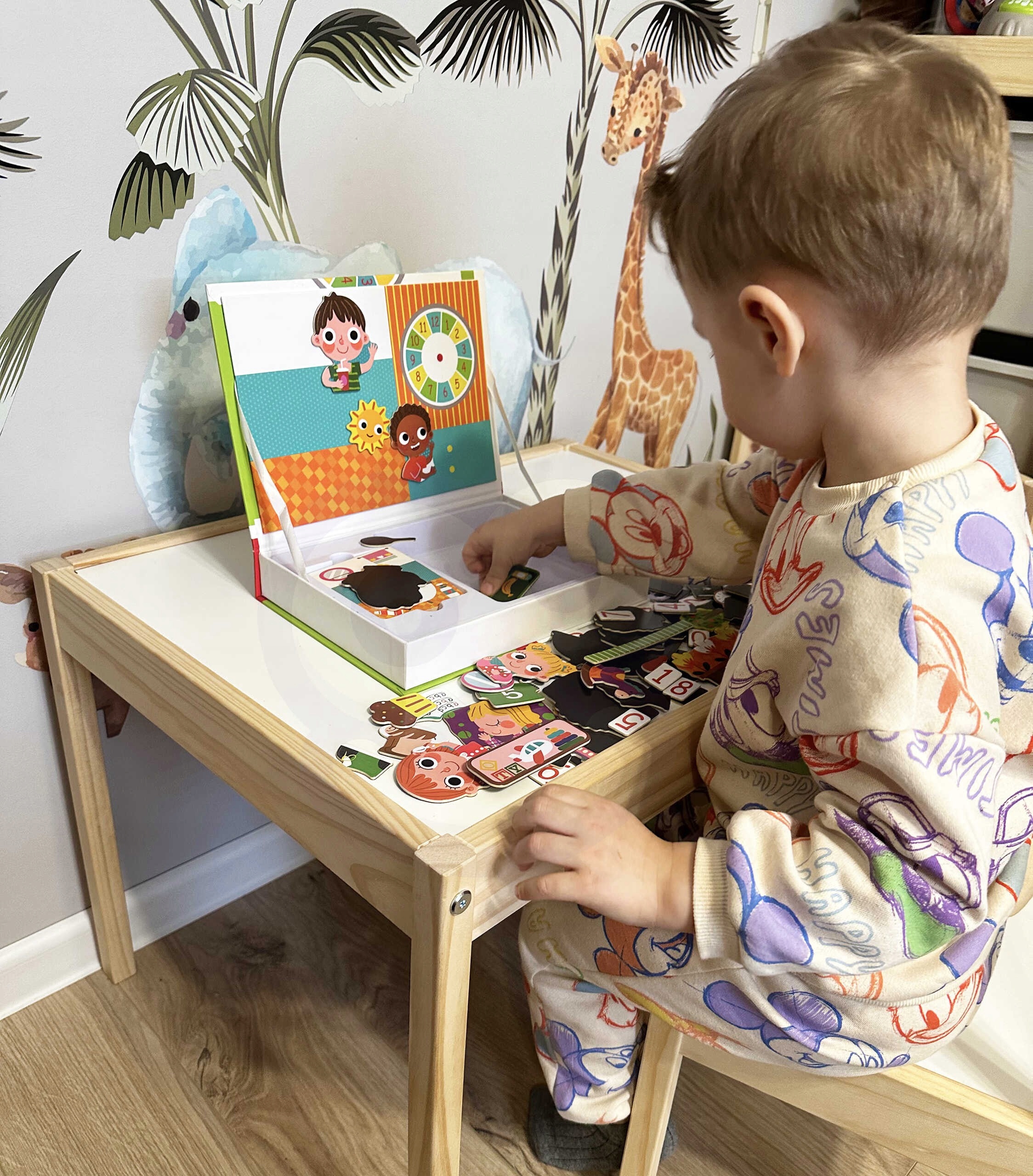 TOOKY TOY UKŁADANKA DREWNIANA KLOCKI PUZZLE MAGNETYCZNE PUDEŁKO MONTESSORI Marka Tooky Toy