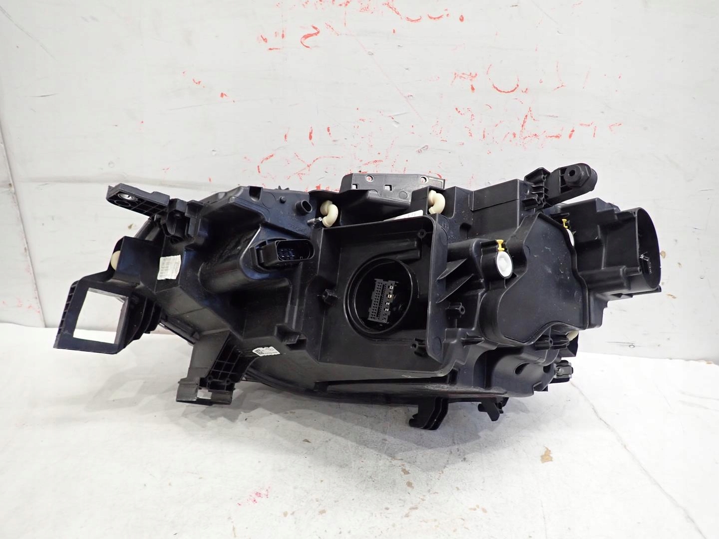 light front front right VW ID4 2020- FULL LED 11A941036N