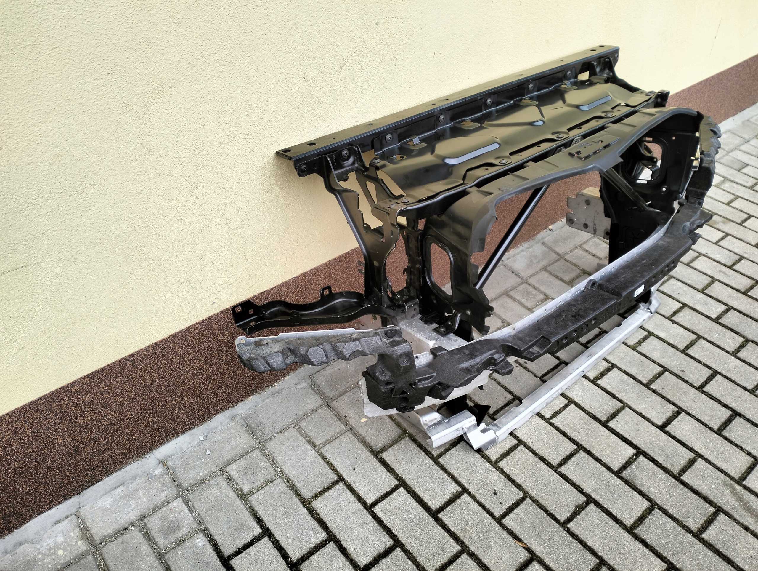 PAS PRZEDNI WZMOCNIENIE BMW X5 X6 F95 F96 X5M X6M Producent części BMW OE