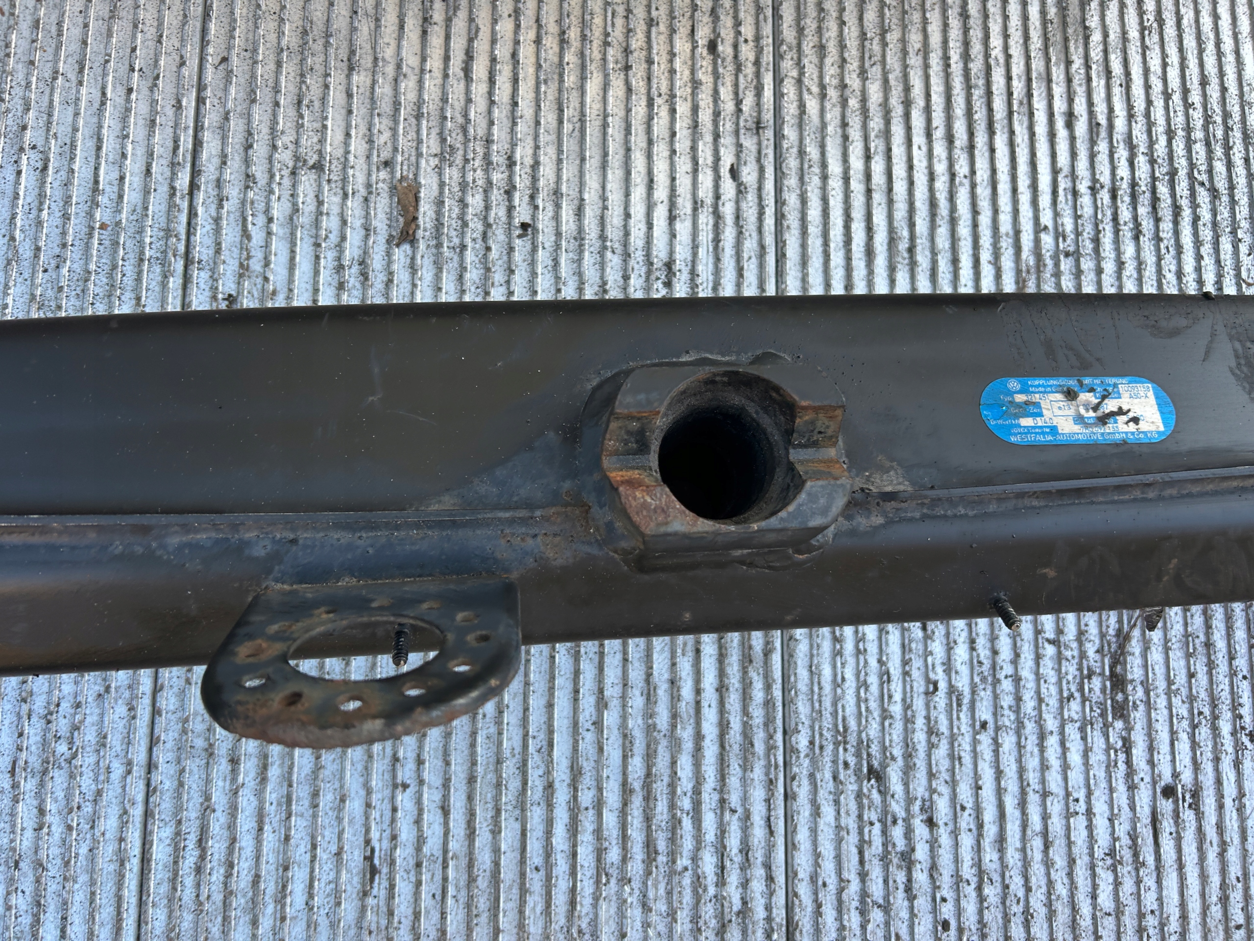 BELKA HAKA WPINANA WESTFALIA VW TRANSPORTER T5 Producent Westfalia