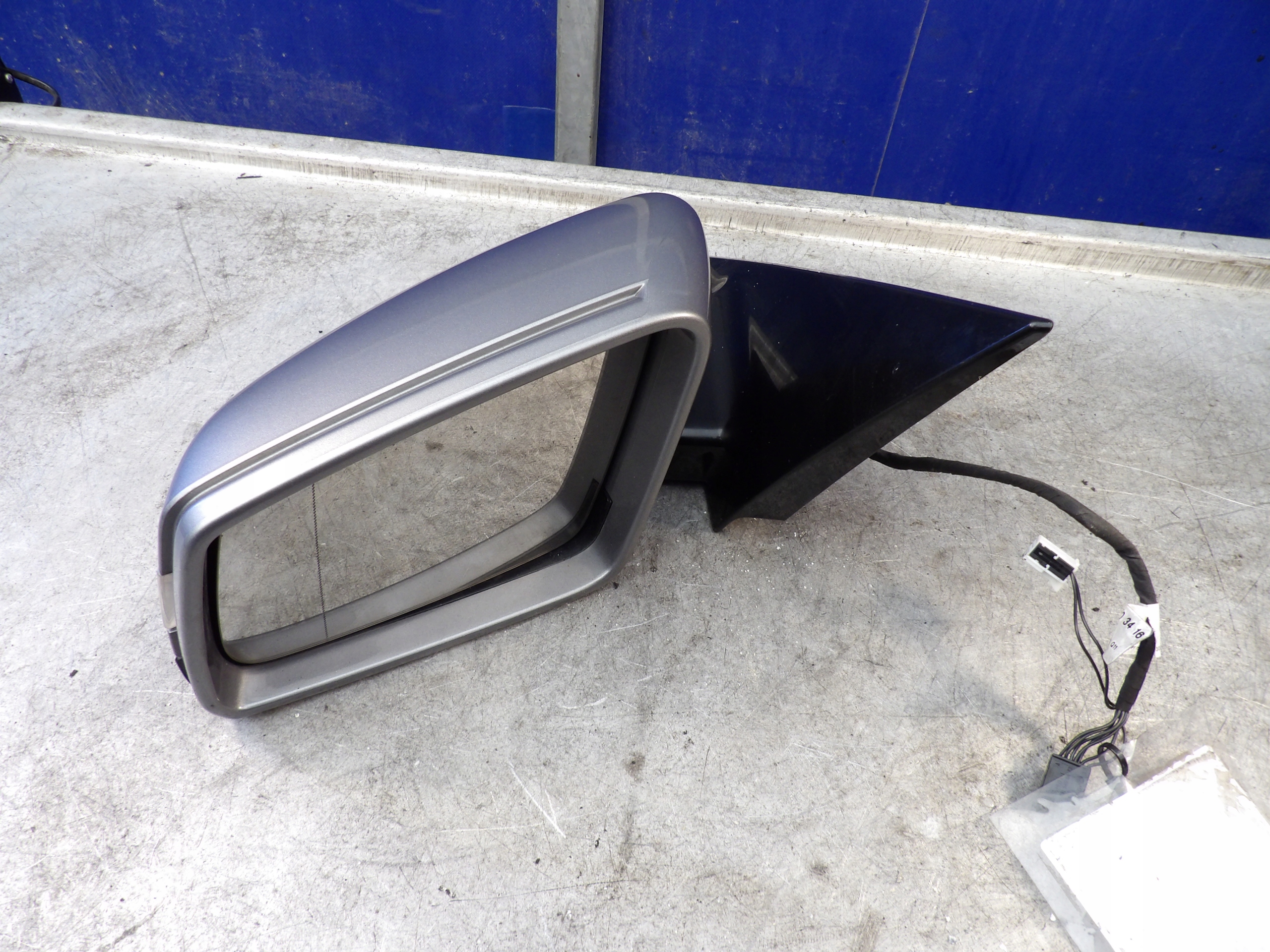 Mercedes W207 coupe mirror left 9 vertical A3166441 lak. 792