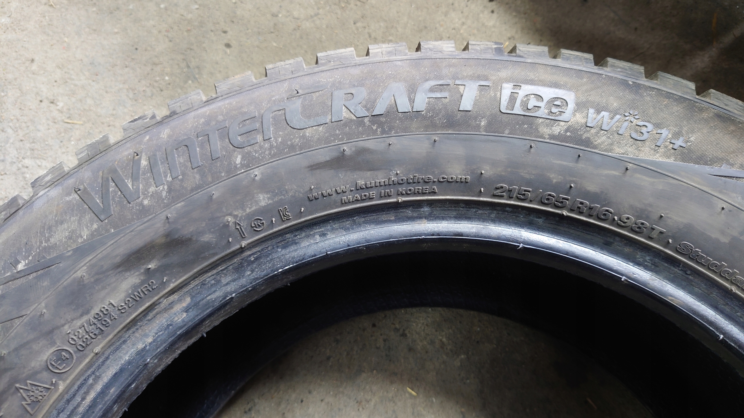 4x Kumho Winterkraft 215/65/16 Model WinterCraft WI31