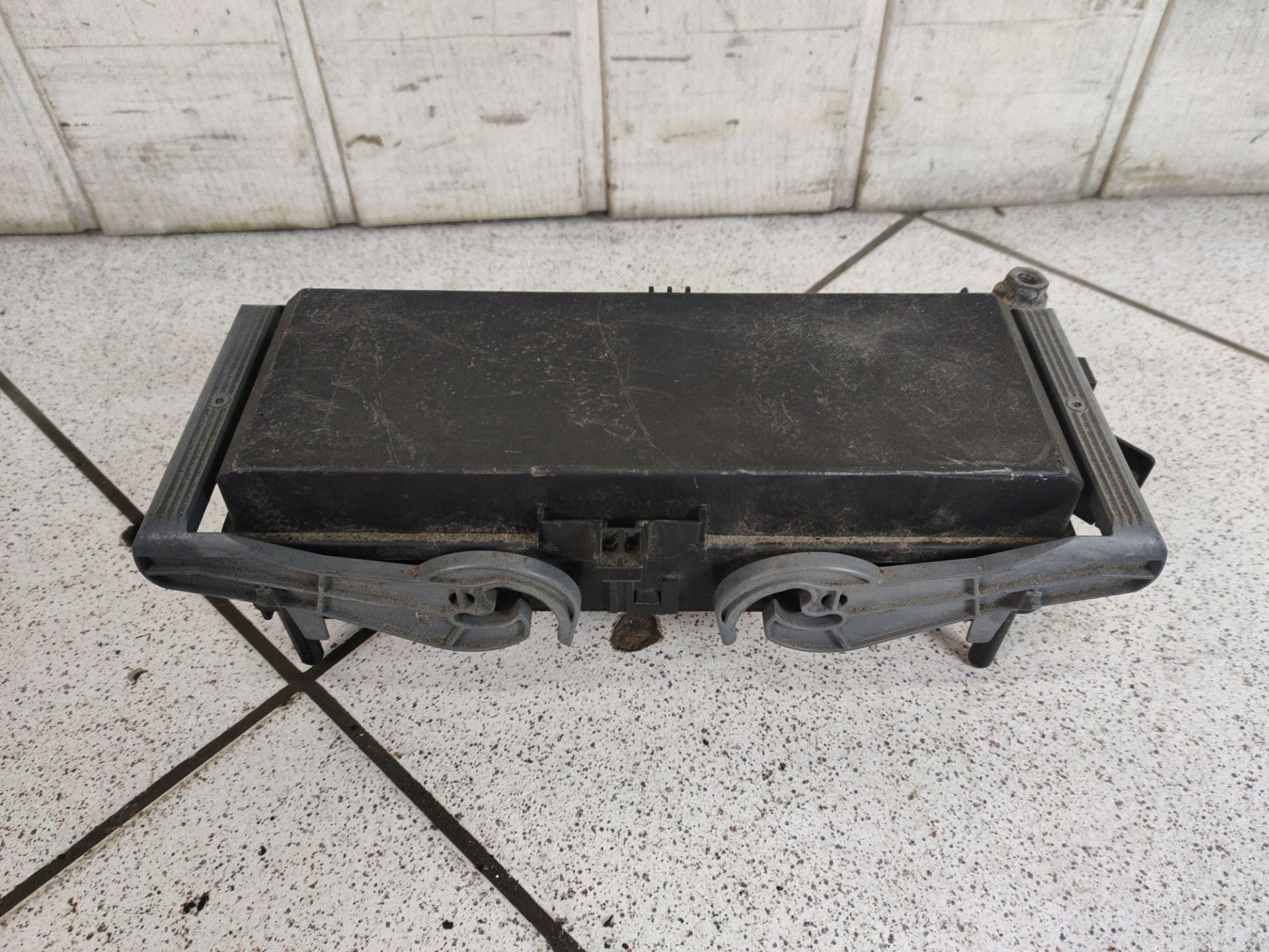 Module fusibles Avant Dodge Journey facelift 2014