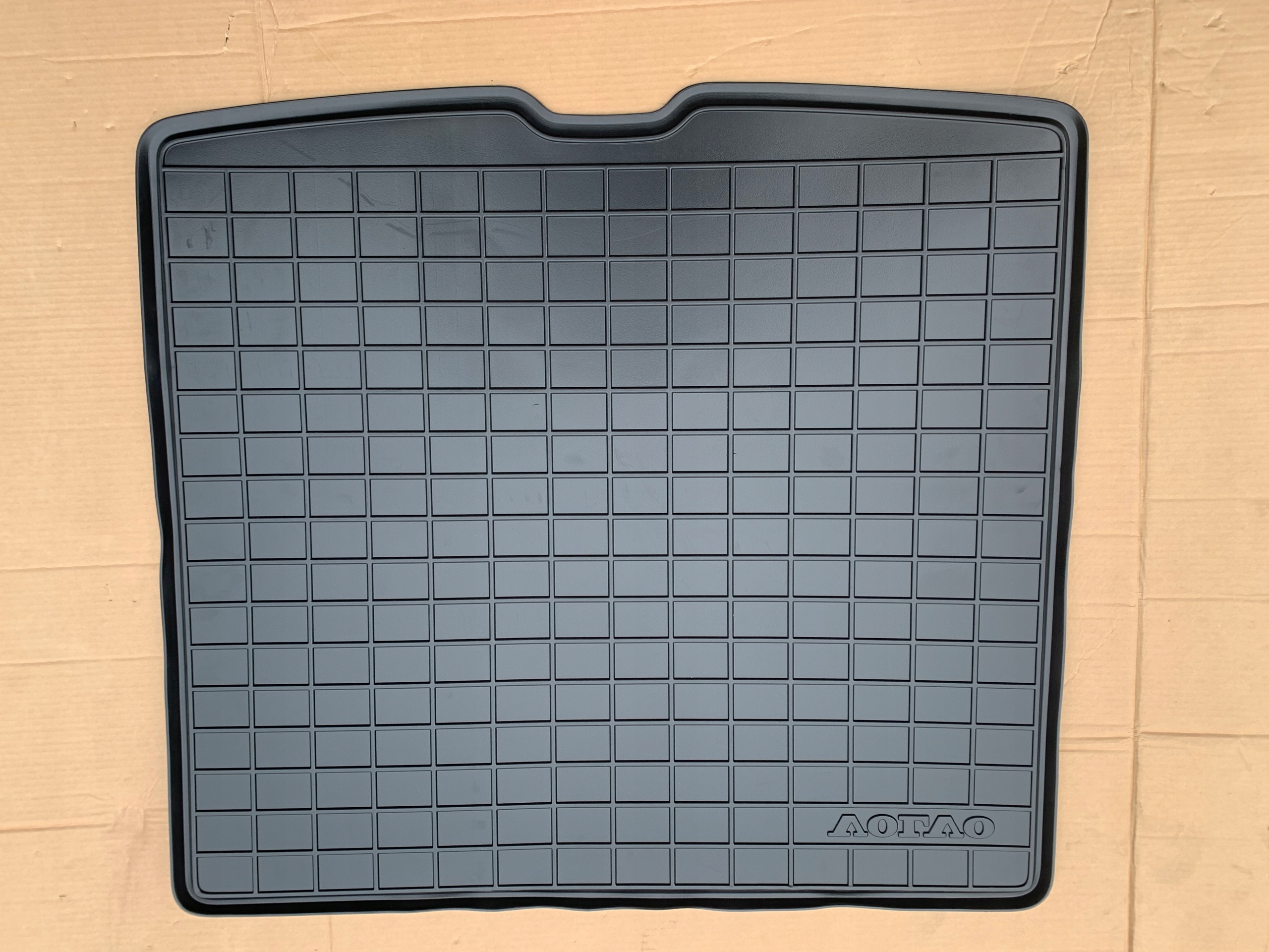 MATA GUMOWA WKŁAD DO BAGAŻNIKA CZARNA VOLVO XC40 2018-2024 EAN (GTIN) 676834354123