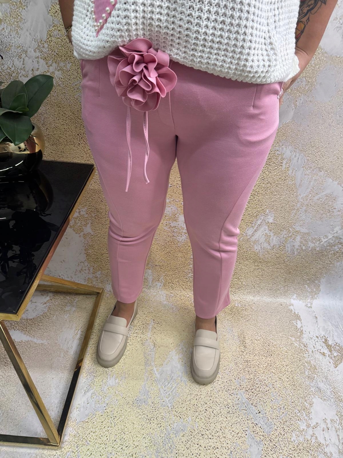 Viskózové kalhoty brož květina 42 44 46 růžová plus size