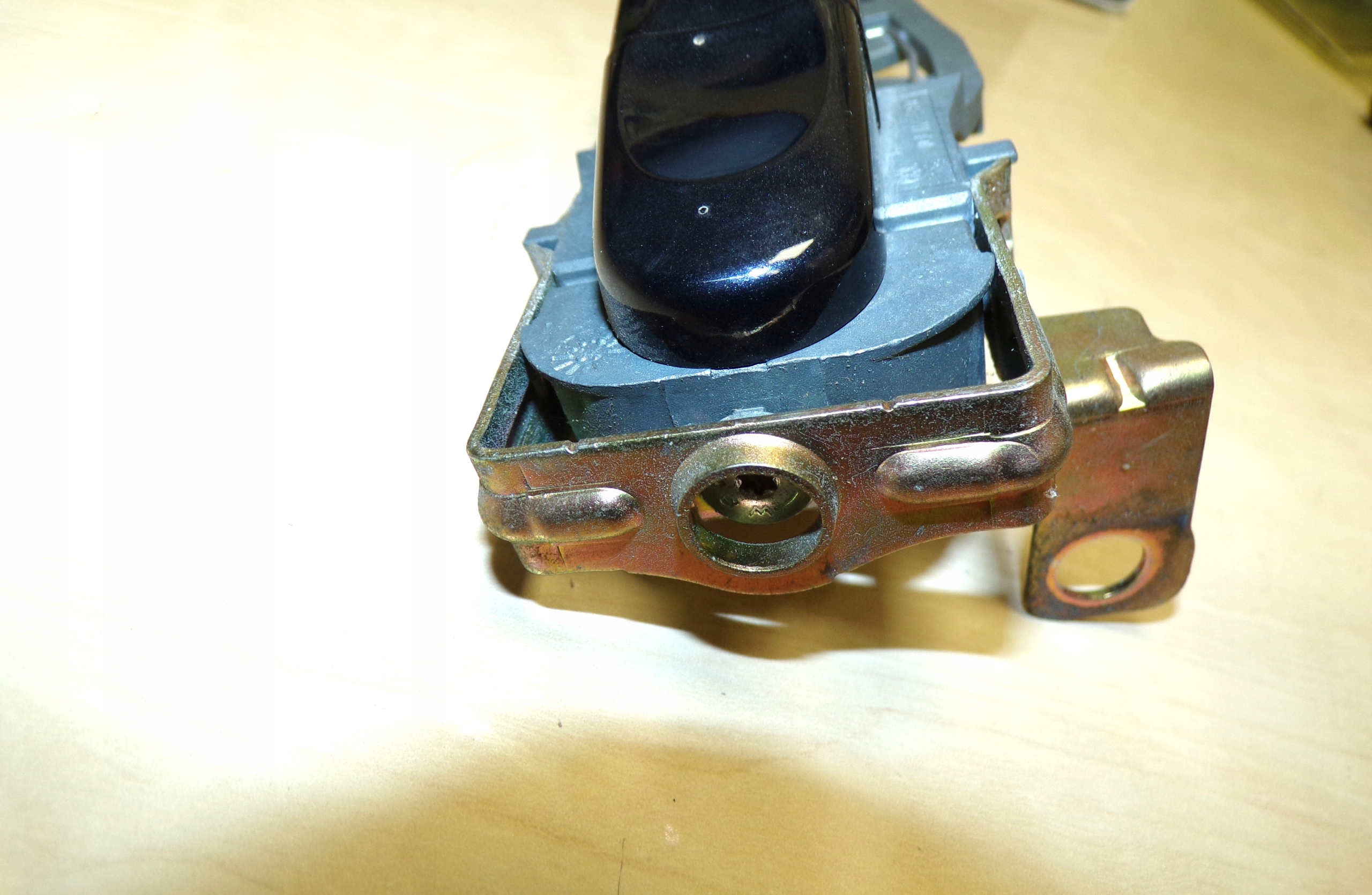 VW T5 04- PORTE CONSOLE SUPPORT POIGNÉES PORTIÈRE AVANT DROIT ORIGINAL