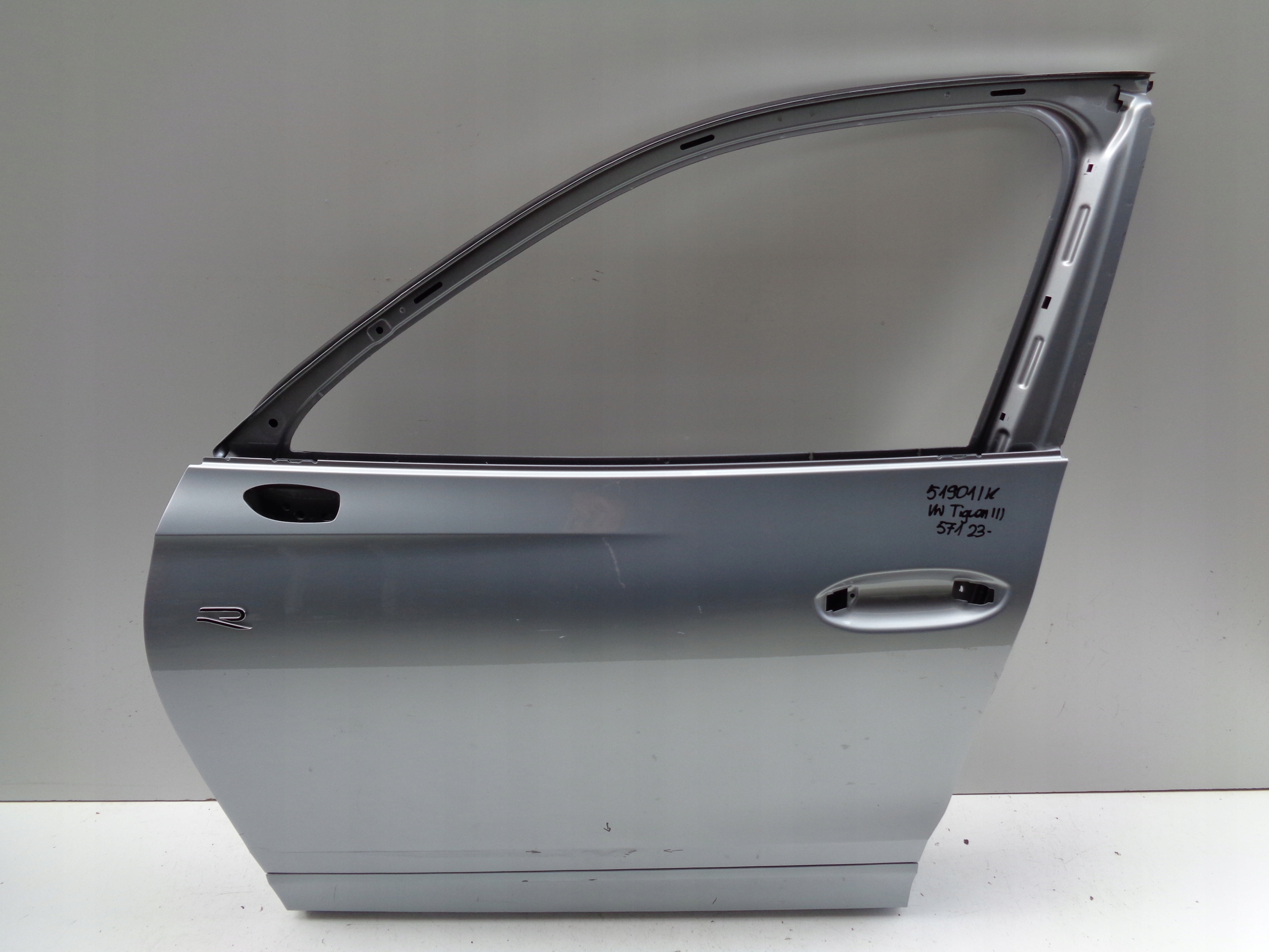 door left front VW TIGUAN III 571 24- NR 51901