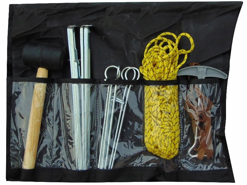 Stanový set Mil-Tec, kladivo, kolíky, lano, obal, survival