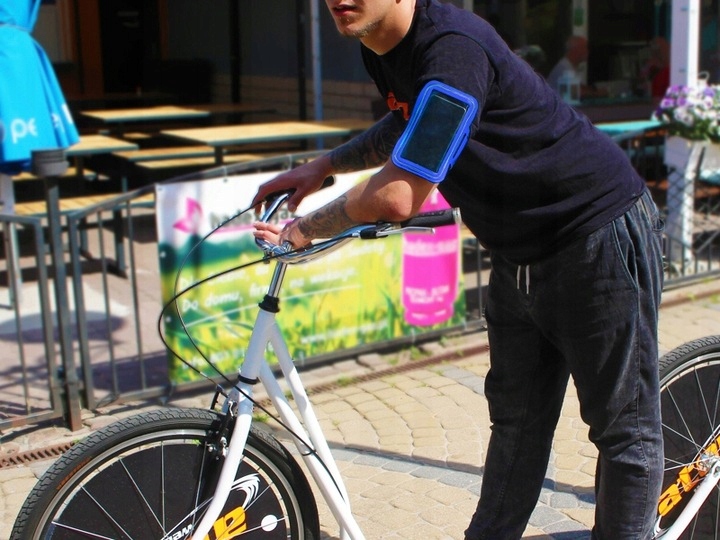 OPASKA ARMBAND SPORTOWY POKROWIEC NA RĘKĘ RAMIĘ BICEPS DO TELEFONU Model armband