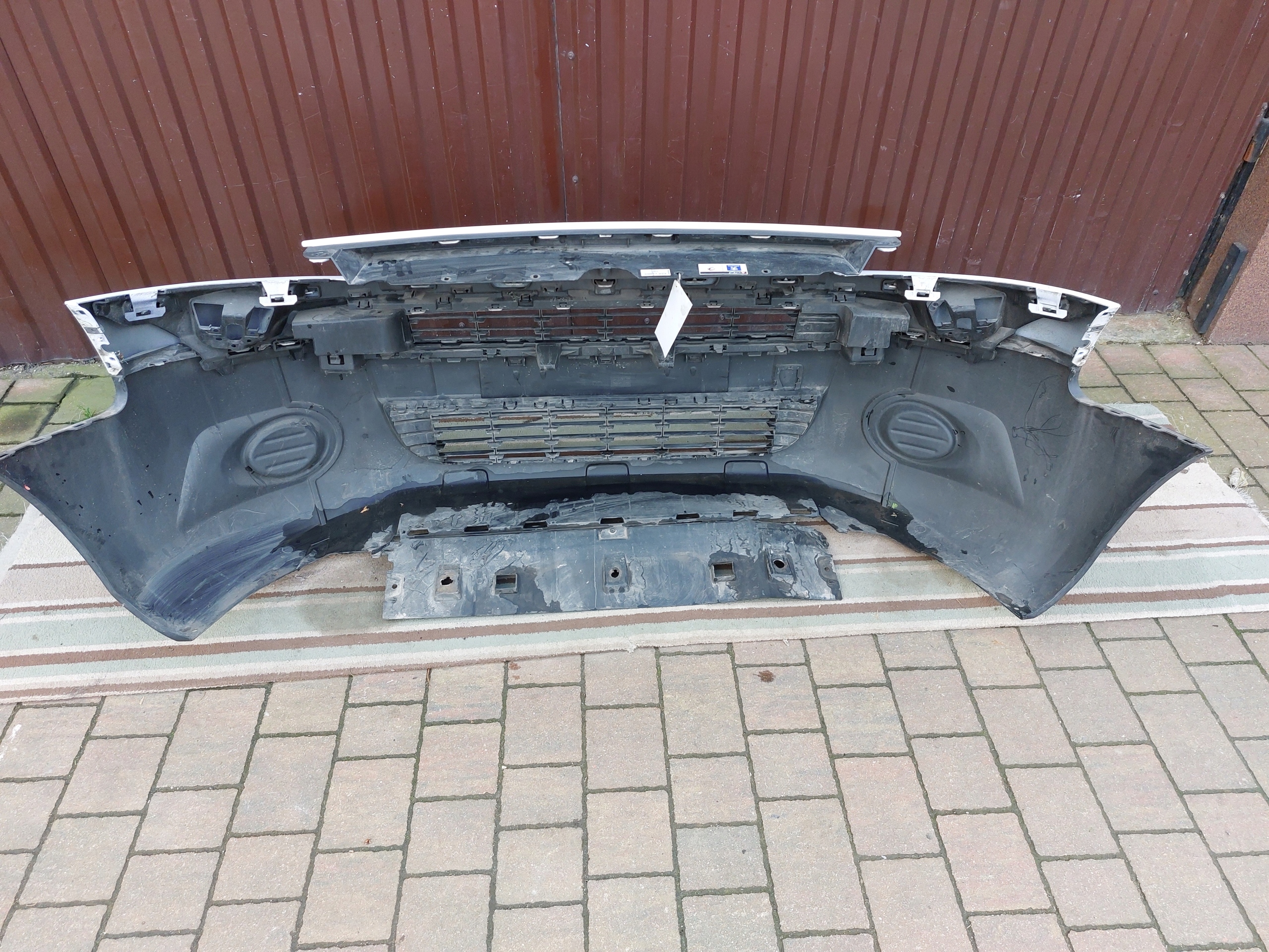 bumper front PEUGEOT PARTNER III 08-12r BIALY