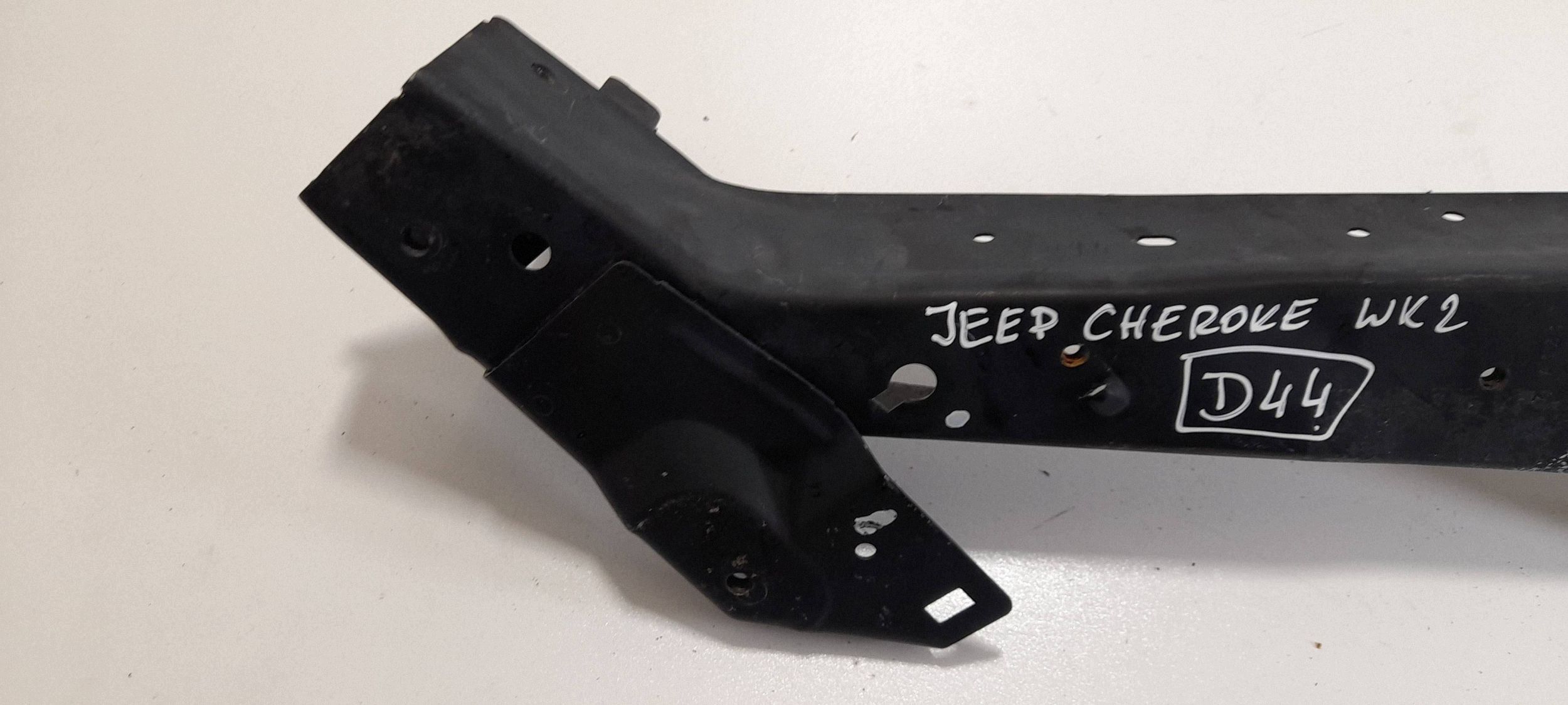 Jeep Grand Cherokee WK2 Okular right 14942RH (D44)
