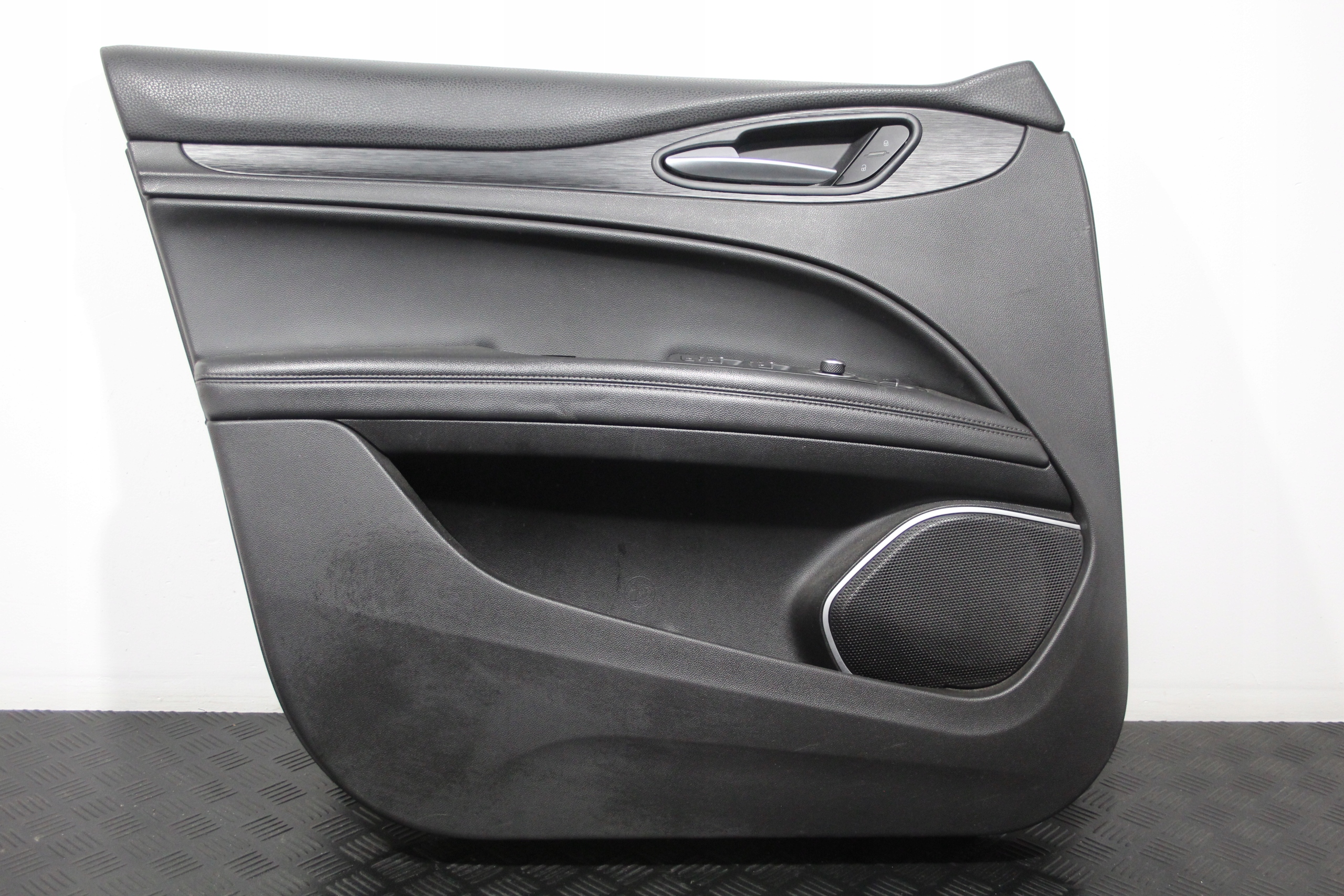 upholstery side door left front STELVIO
