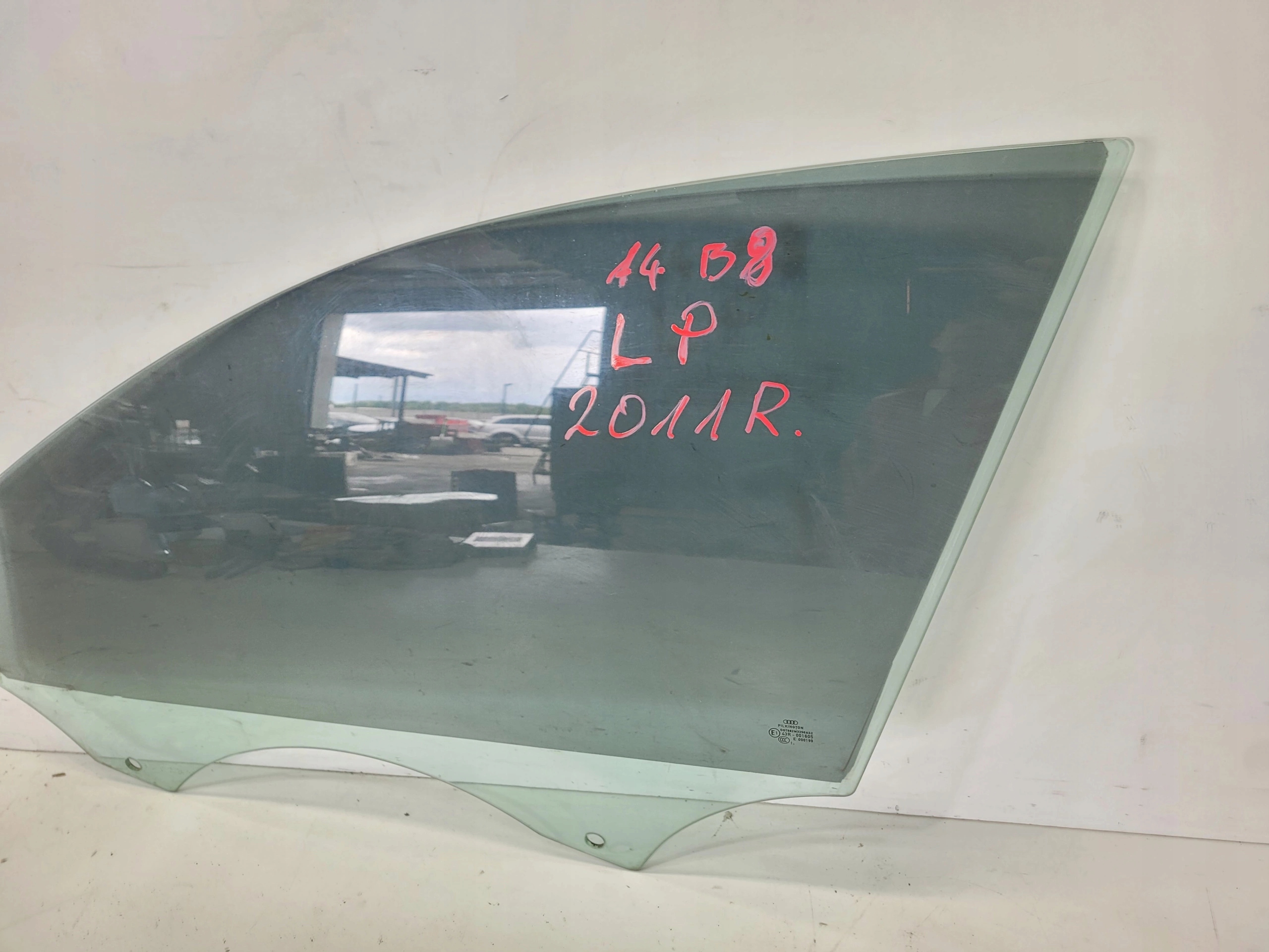 Vitre Latérale/côté Portière Gauche Avant AUDI A4 B8 2011 ROK