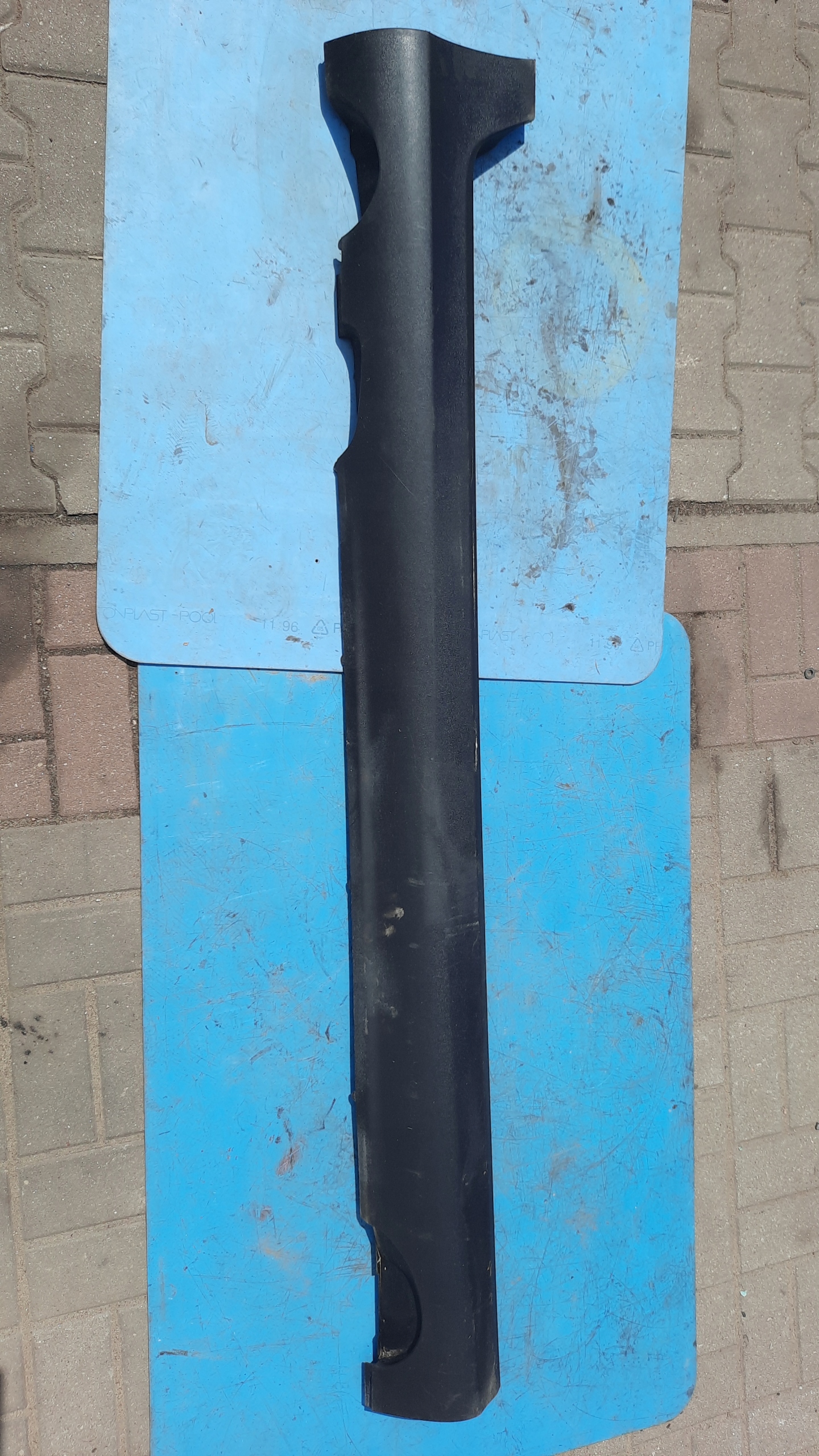 LISTWA PROGOWA PRAWA VOLVO XC60 LIFT 30744868