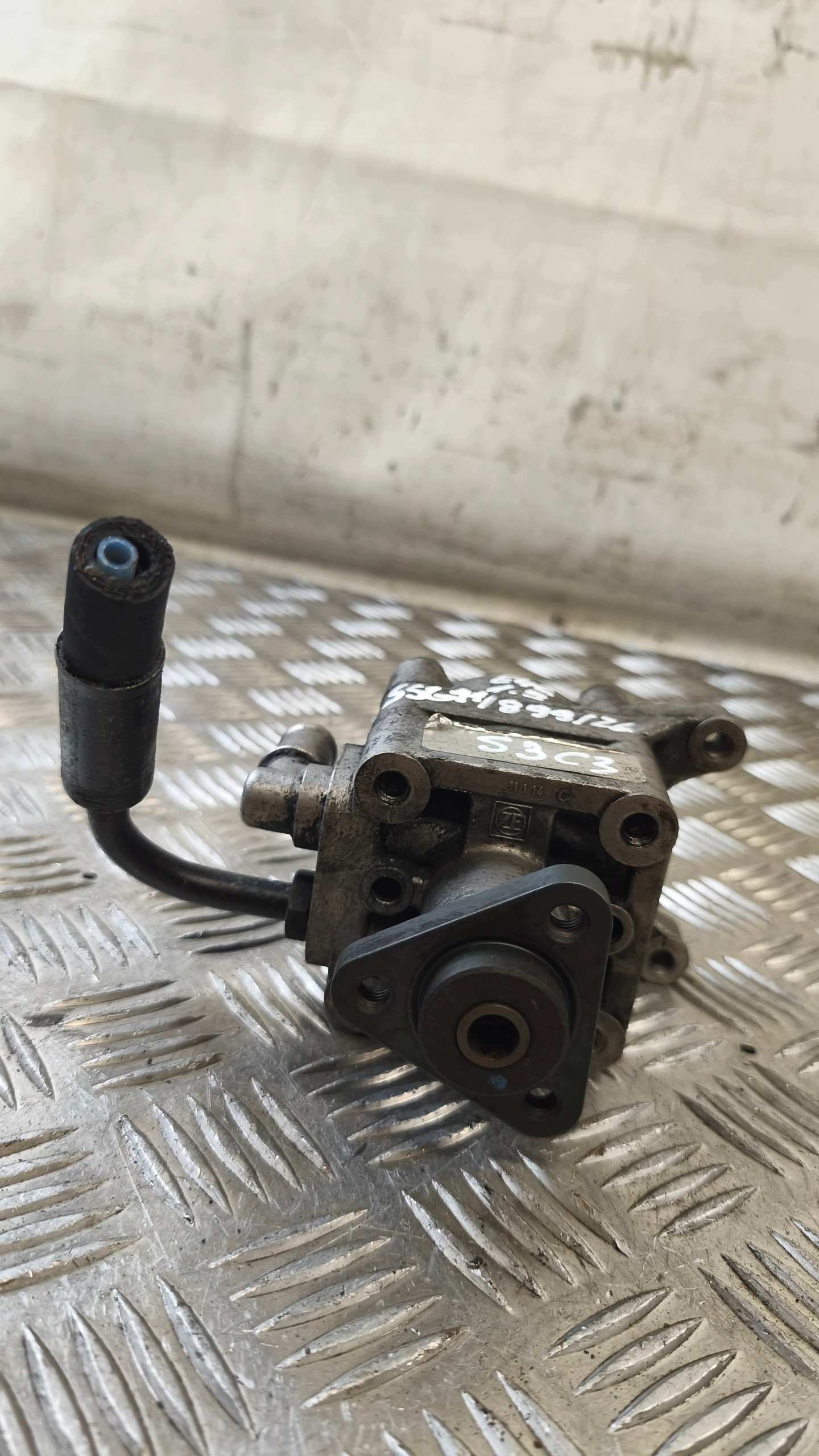 servo pumpa BMW E46 318i 1.9B 2001r