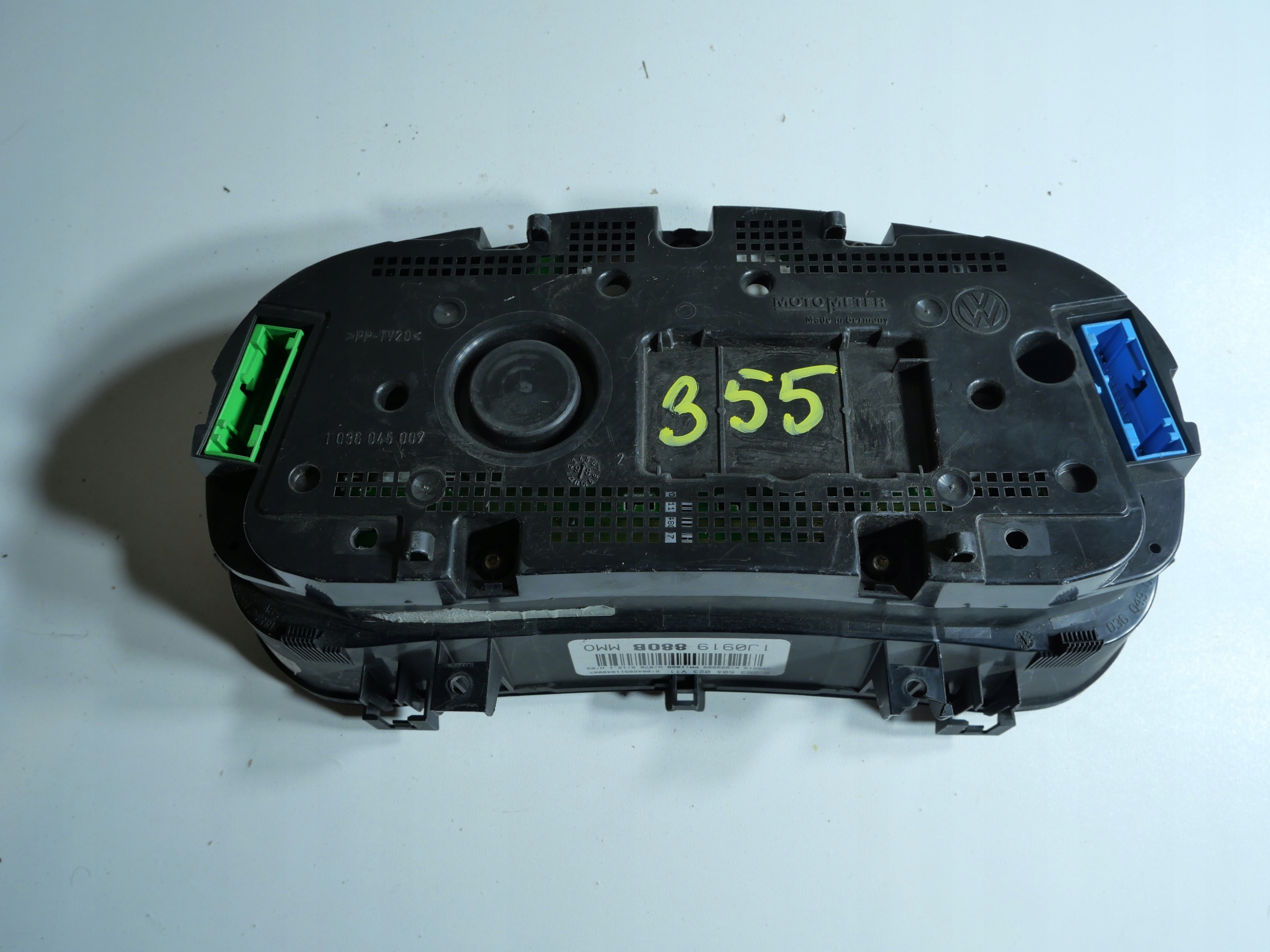 VW GOLF IV dials 1J0919880B