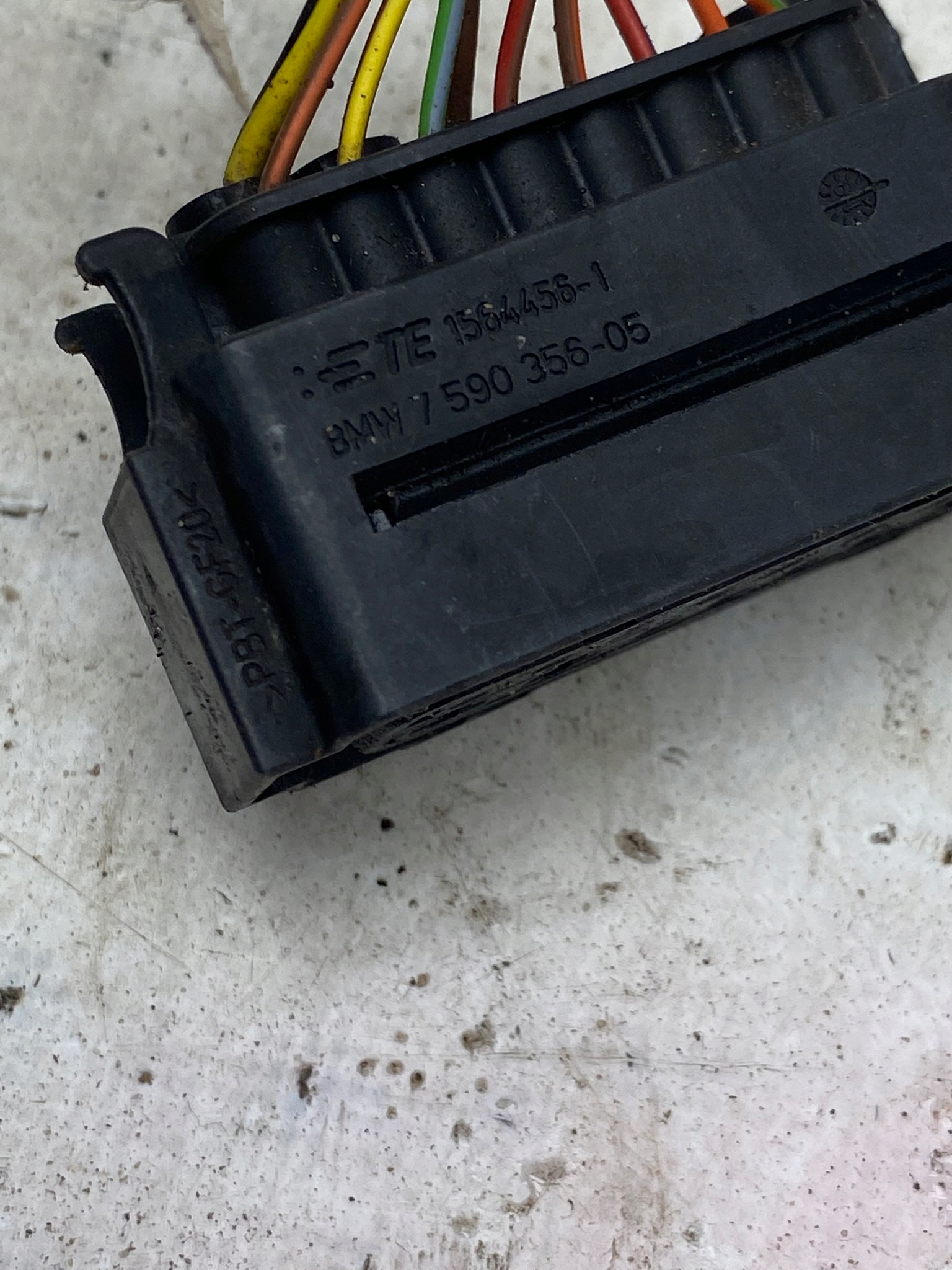 BMW G20 G21 wiring bundle PDC bumper front 7590356-05