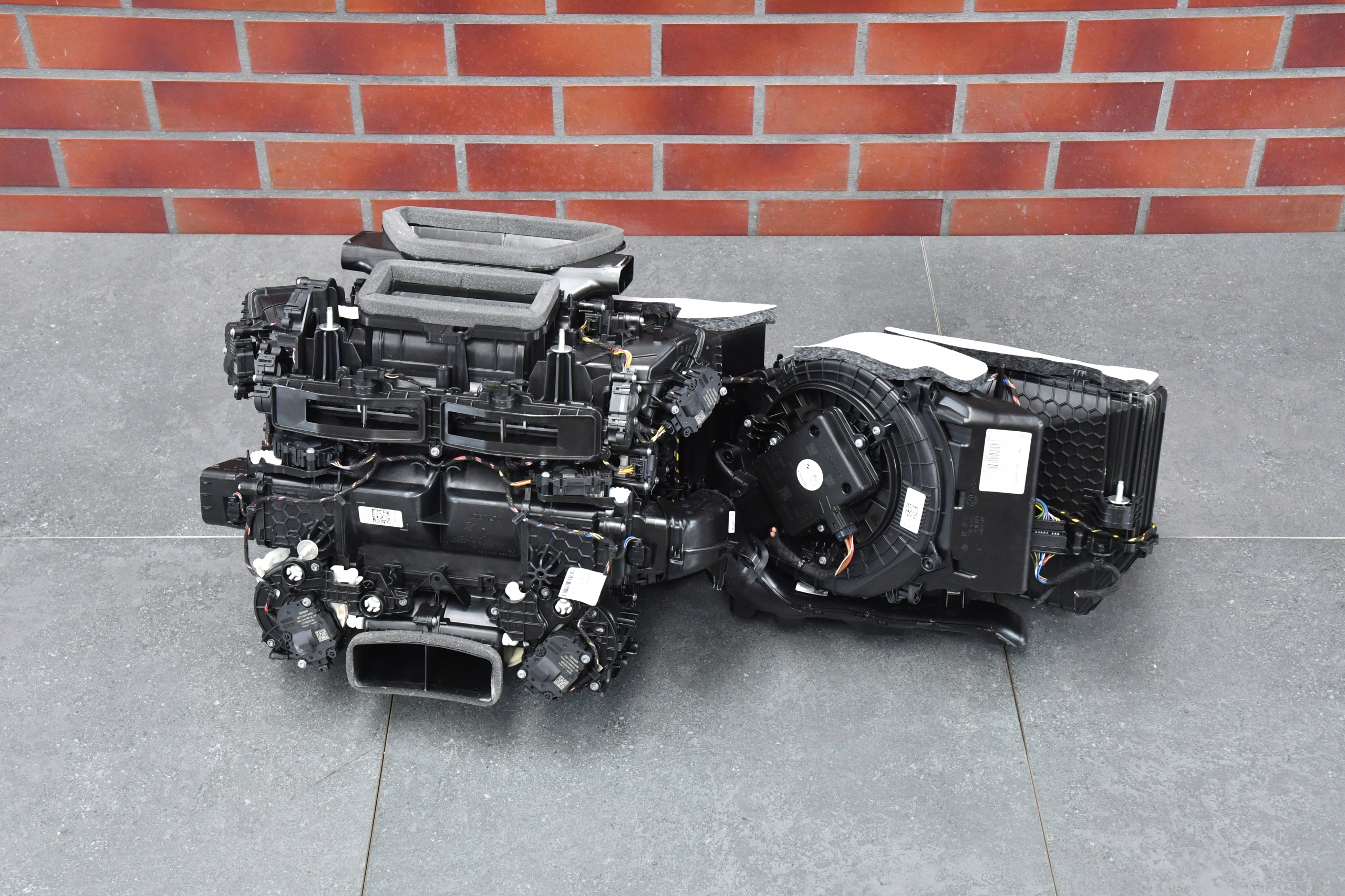 heater BMW i5 G60 G61 ELEKTRYK 1111km