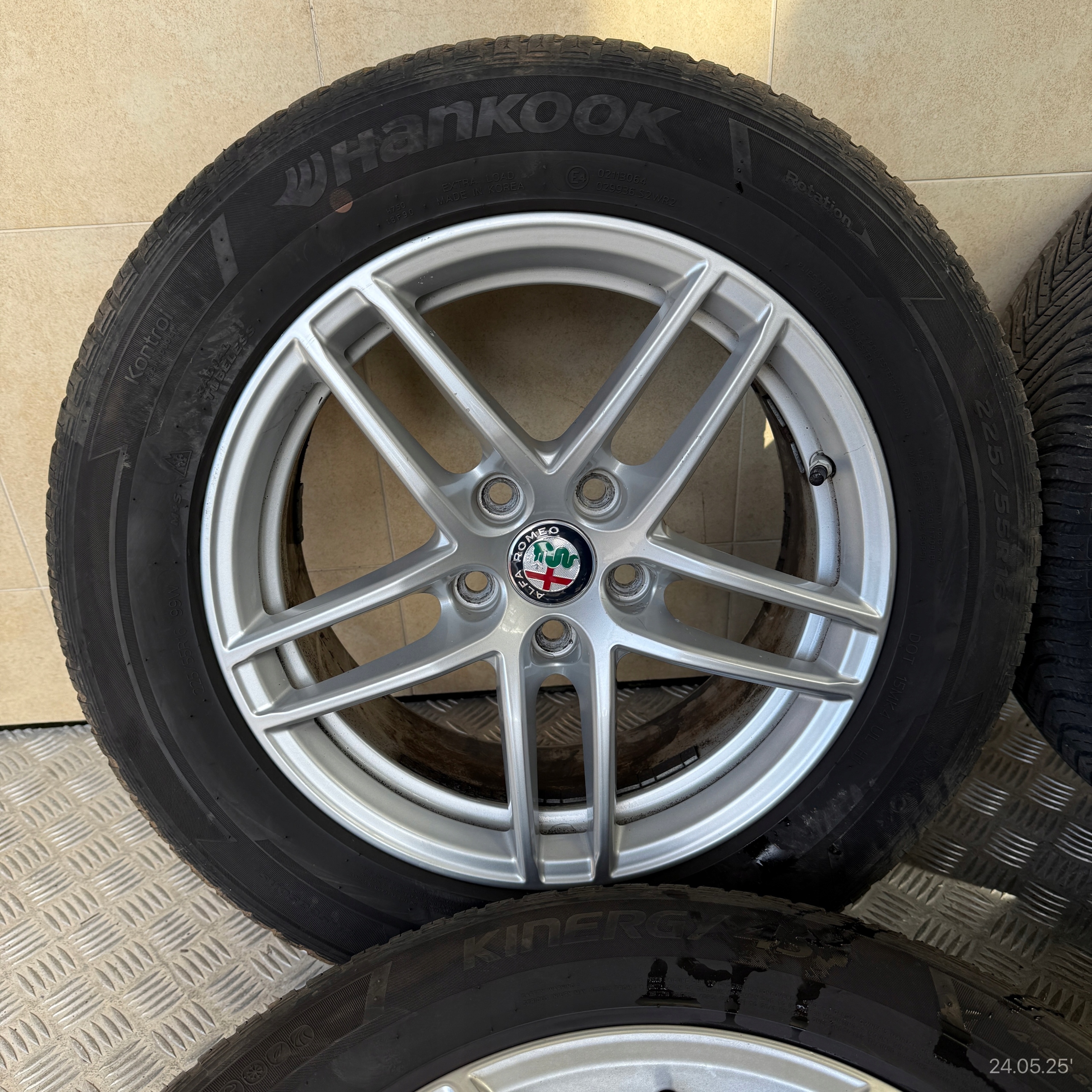 discs wheels tyres ALFA ROMEO GIULIA HANKOOK 225/55/16" 4MM winter M+S