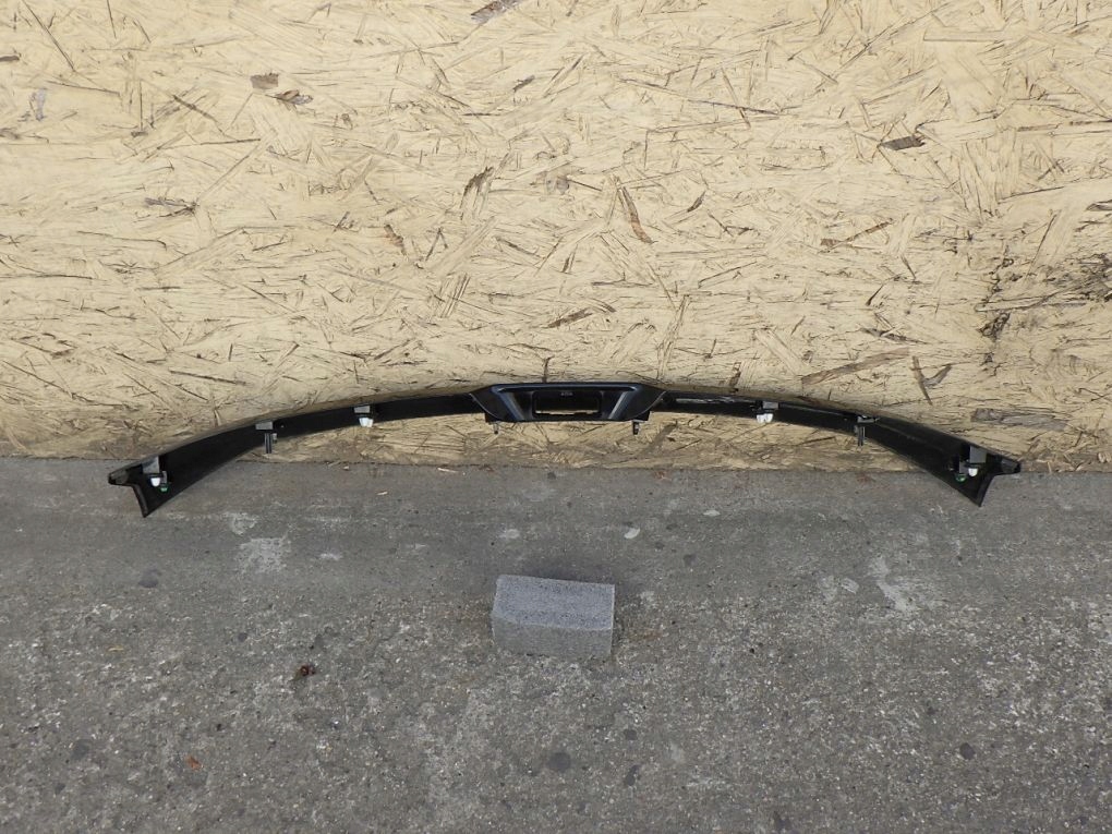 PEUGEOT 208 II 2019- cap bonnet moulding