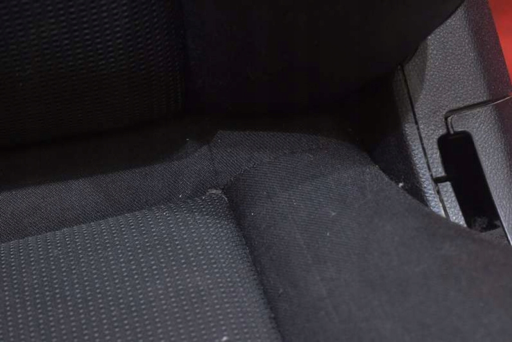 seat left driver´s EU MERCEDES C-KLASA W204 07-12