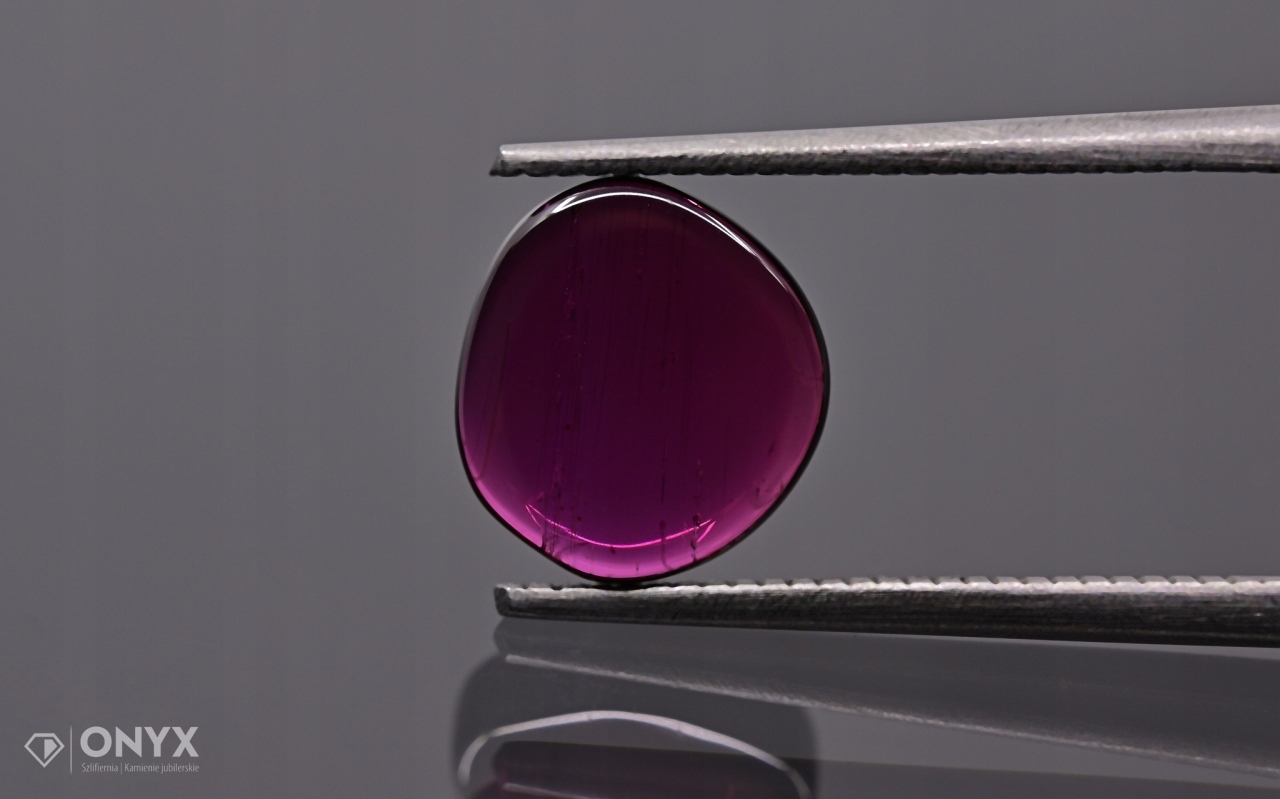 Granátové jablko Rodolit dlaždice konvexní nepravidelná 8,5x8 m