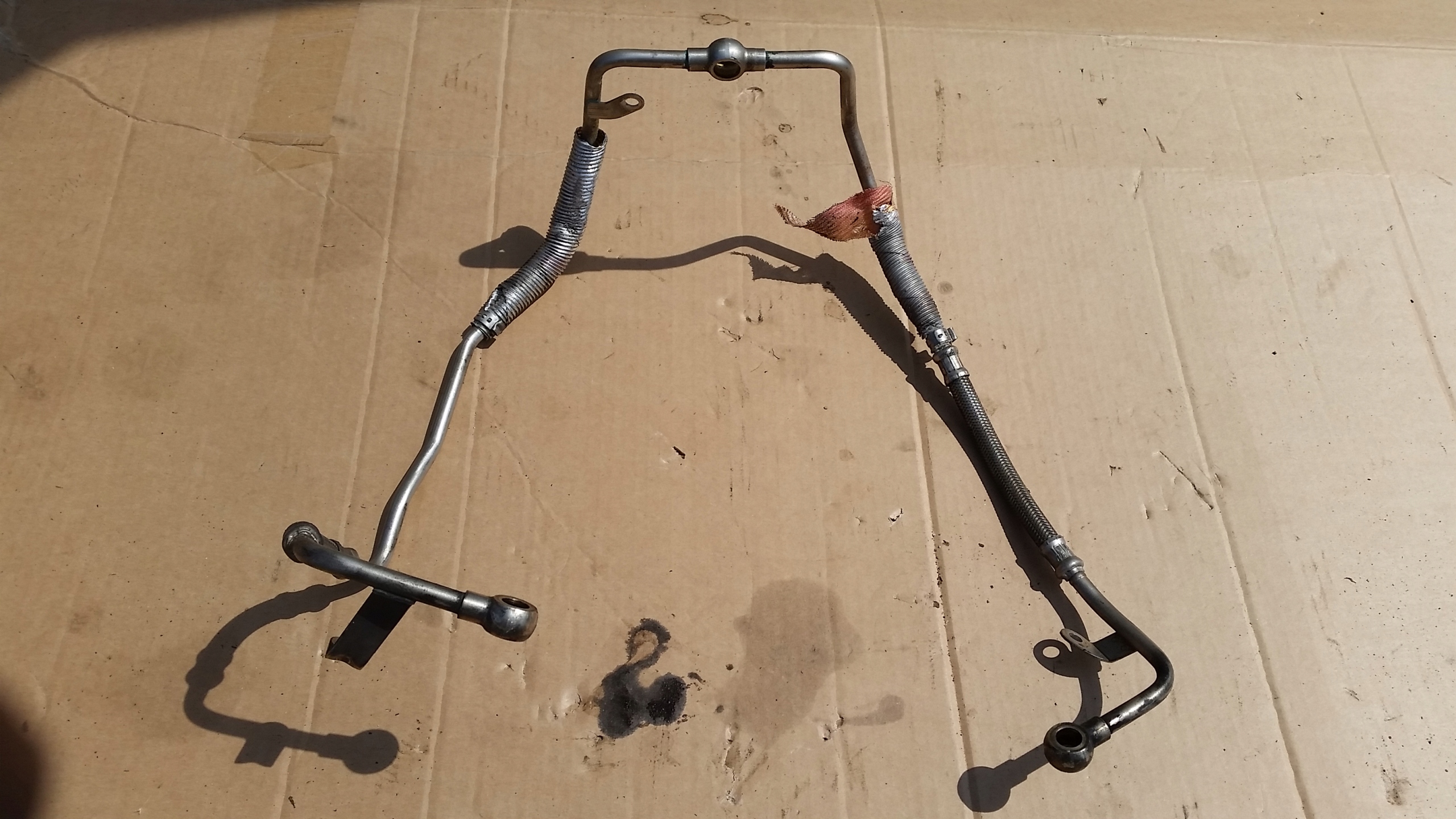 BMW 4.4 V8 N63 маслопровід 7577009