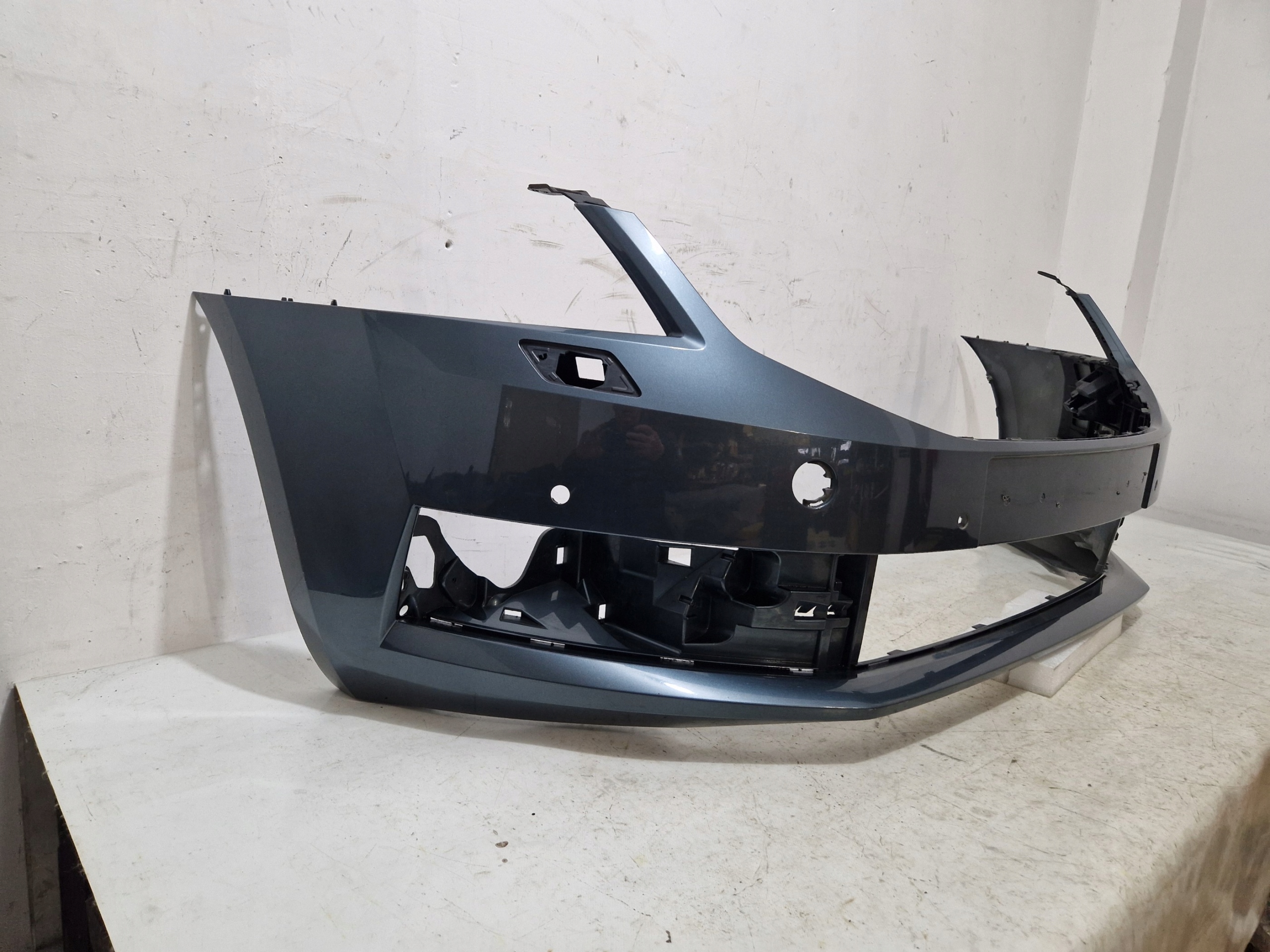 front bumper front SKODA OCTAVIA III LIFT 5E0807221N