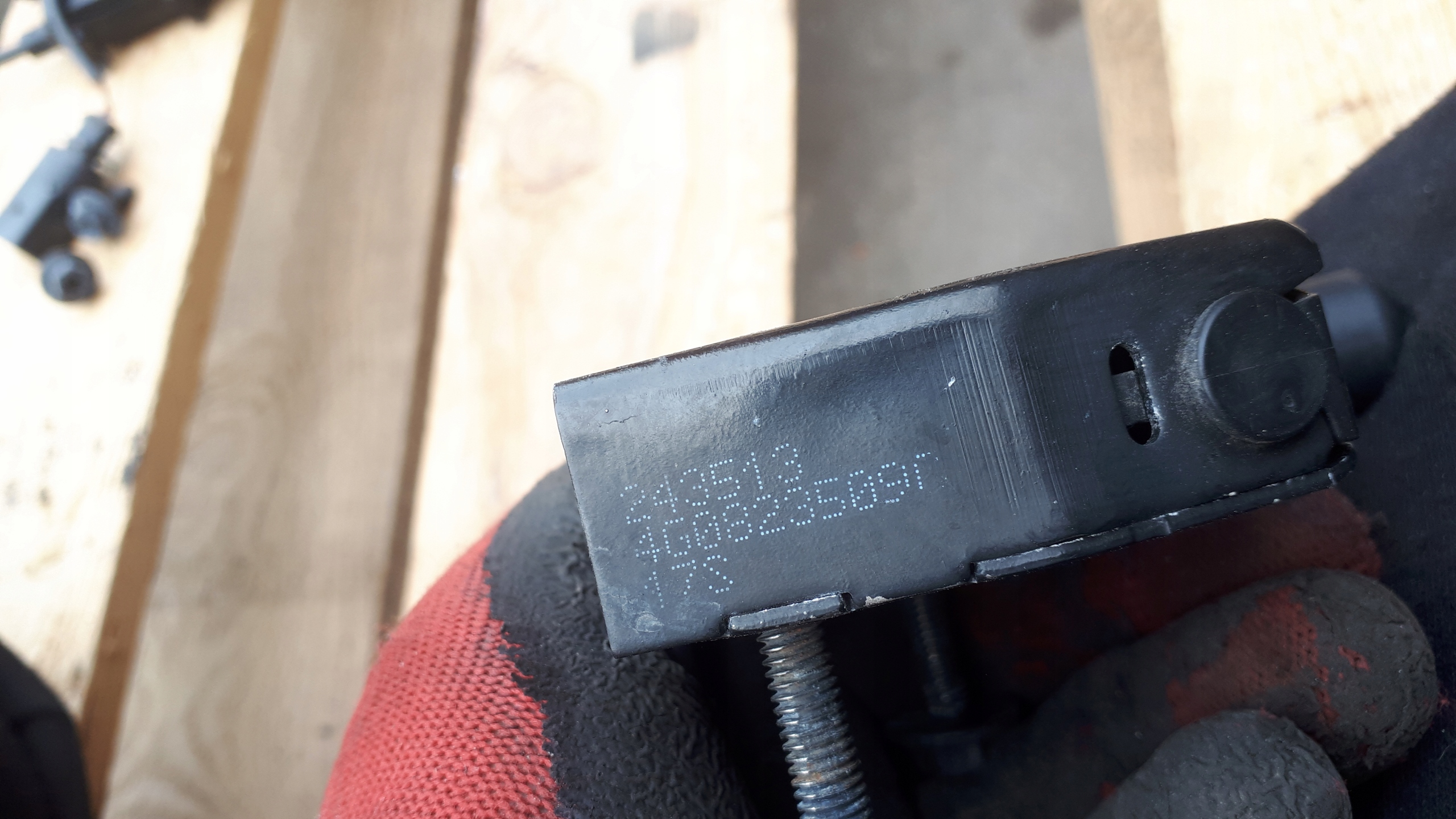 S6 C7 A6 bonnet latch lock left right rope ropes A7 4G