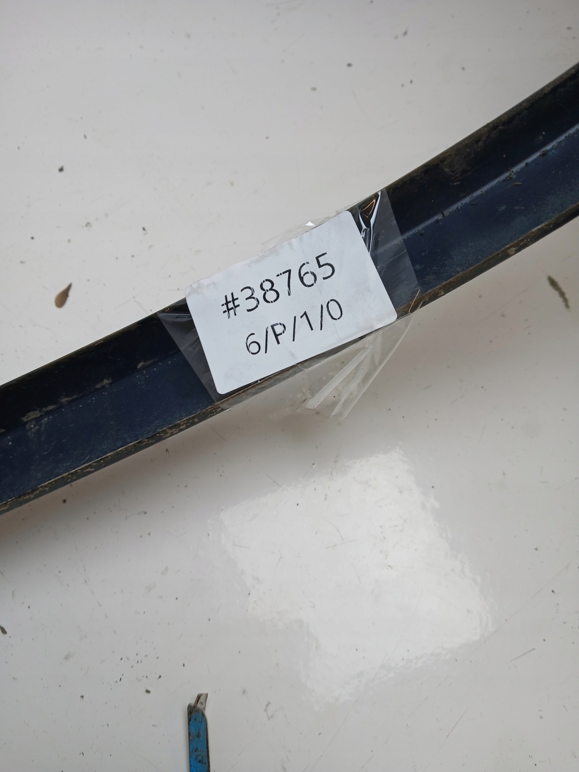 VW PASSAT B4 grille masque radiateur