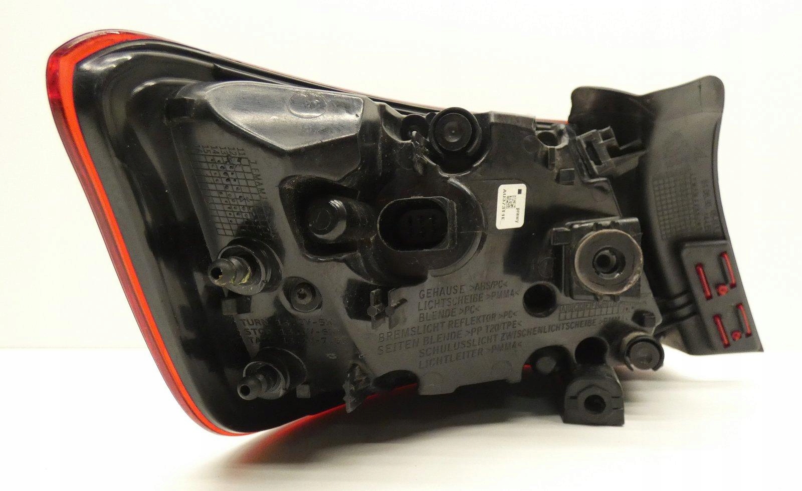 AUDI A3 8V4945096D 2012-2016 Licht heck hinten rechts LED