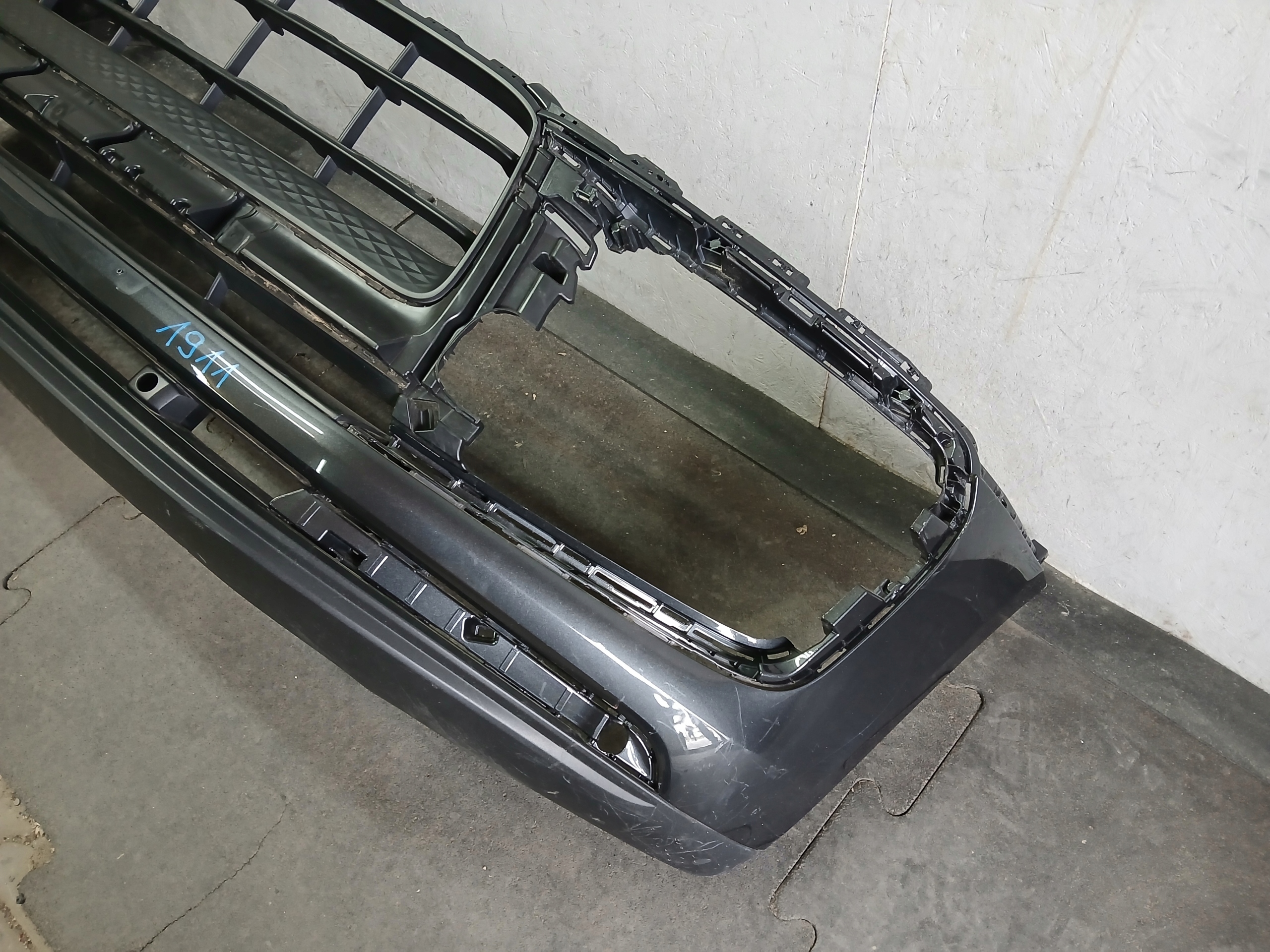 Pare choc Avant PORSCHE MACAN 95B