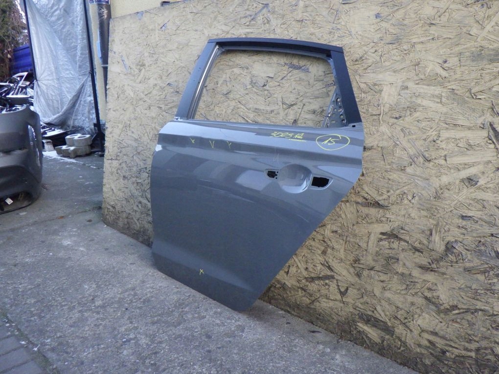 HYUNDAI I30 III 3 FASTBACK 17- door left rear.