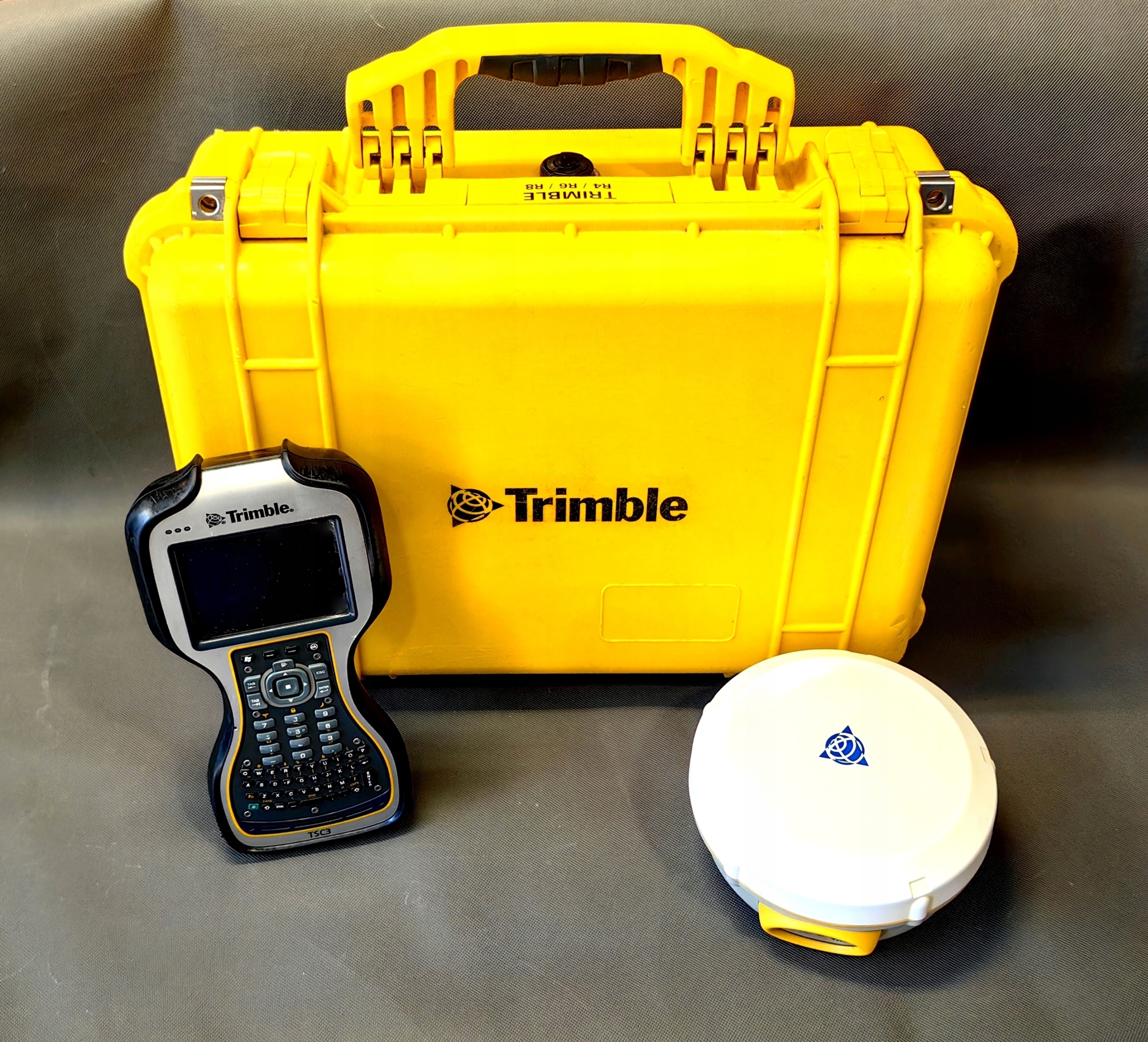 Zestaw Odbiornik Trimble R4 GPS + Kontroler Trimble TSC3 Kufer Dodatki Kod producenta 79493