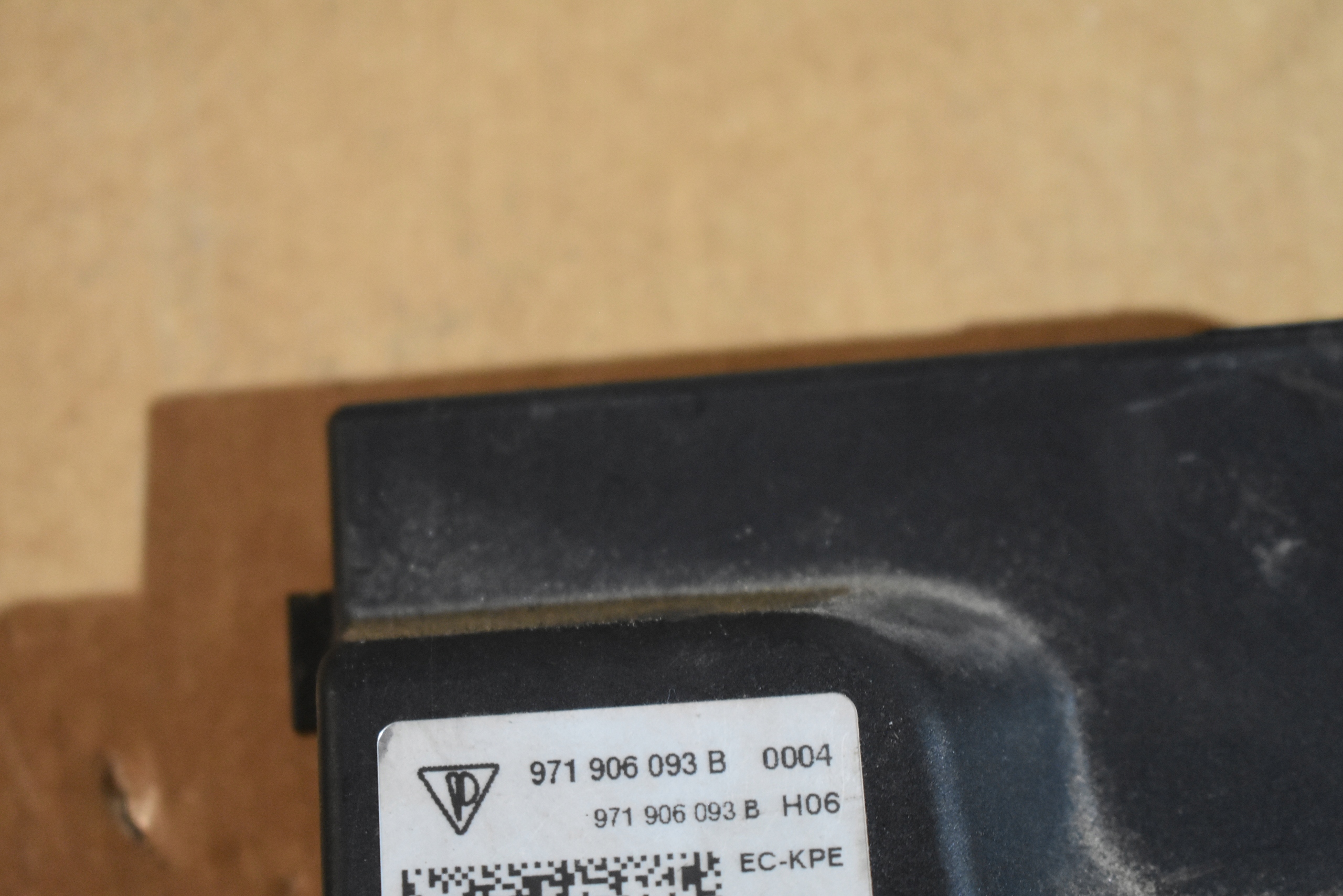 IDEALNY modulo POMPY carburante PORSCHE PANAMERA 971 1 9