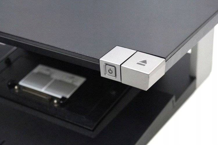 Podstawka DELL Latitude 51XVC Kod producenta 051XVC