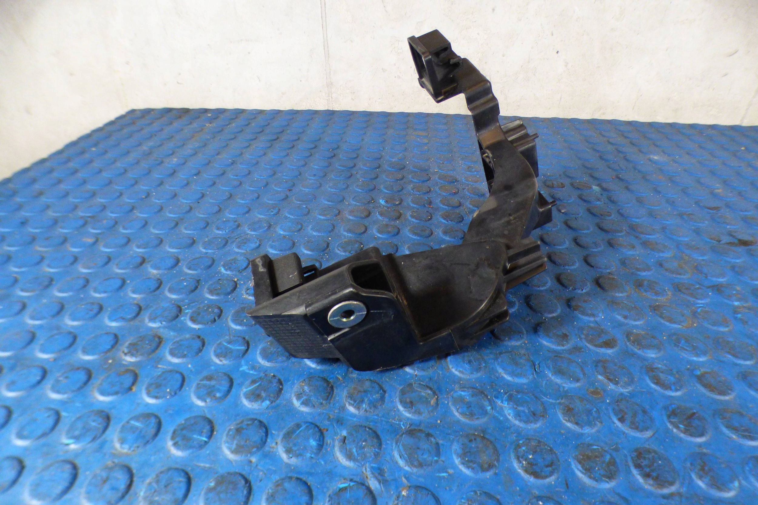 KIA Ceed II holder console lights ET015E right front original st.BDB