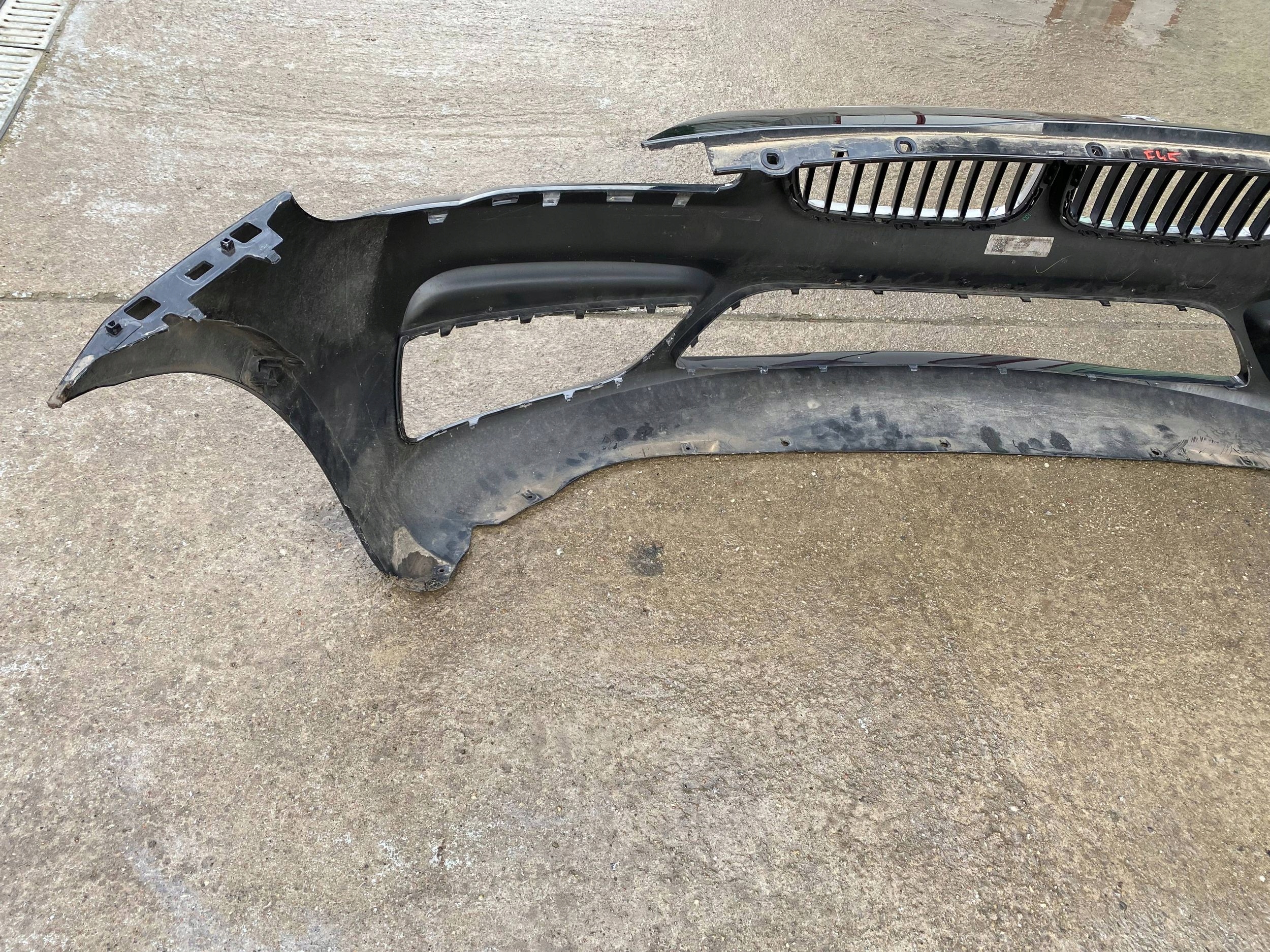 BMW 2 F45 bumper front front SKORUPA black PDC
