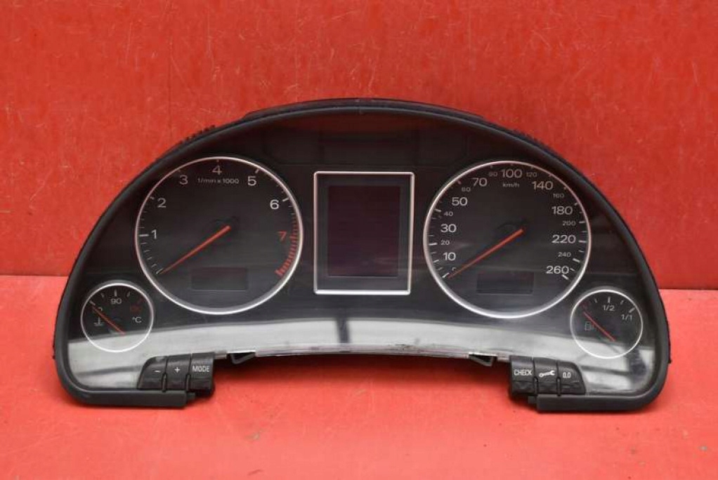 dials dials EU 8E0920900F AUDI A4 B6 1.6 8V 101 KM 97-01