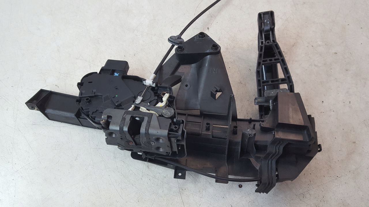 lock handle F23 front right Ford C-MAX 2,0 TDCI