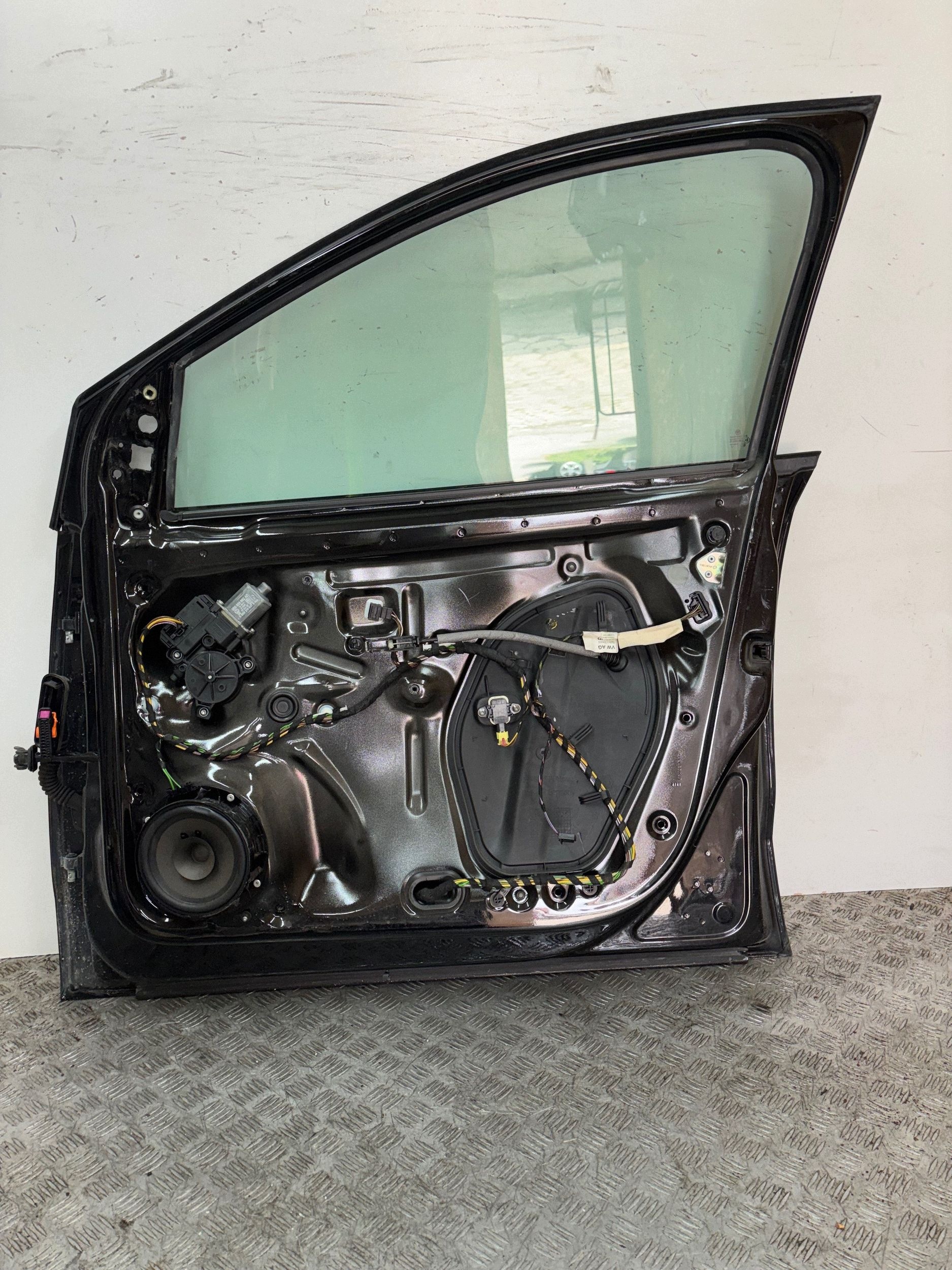 door front front right VW POLO 6R 6C 09