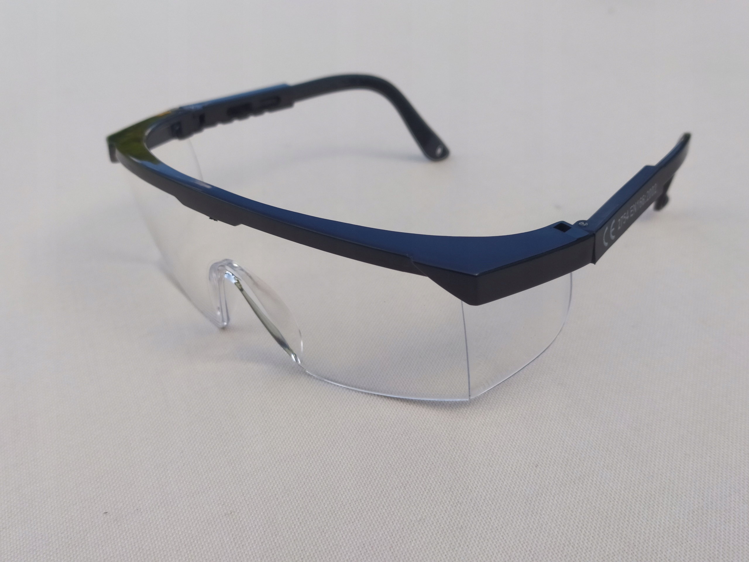 OKULARY OCHRONNE GOGLE Z POLIWĘGLANU BEZBARWNE BHP Rodzaj okulary