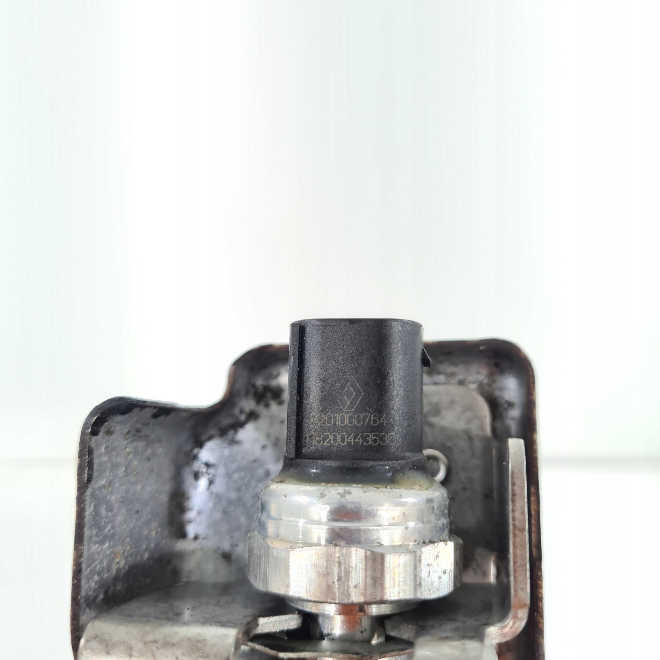 exhaust gas sensor RENAULT ESPACE IV 2.0 DCI 8200901853 8201000764