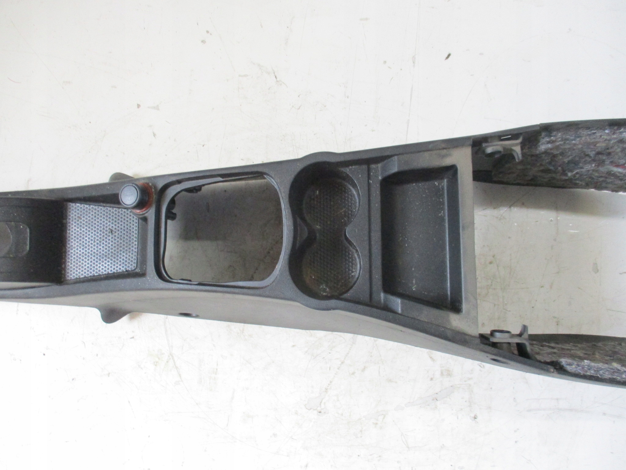 FIAT LINEA консоль тунель середина комплектный