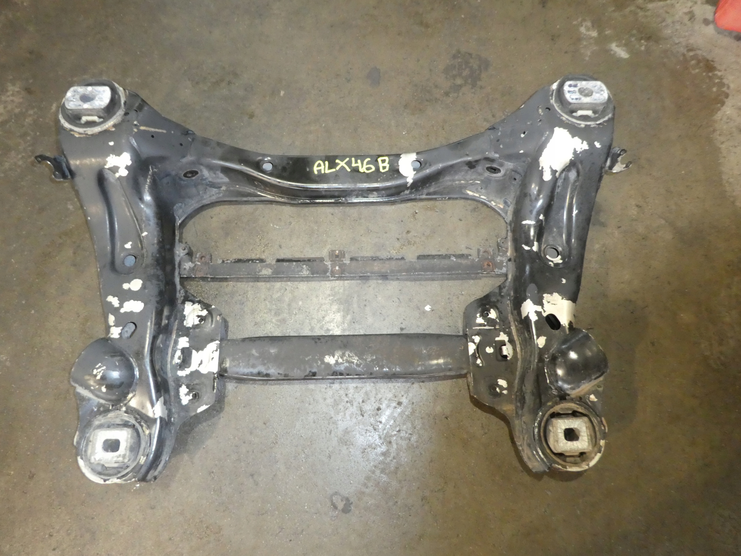 Audi A8 D3 tdi Lift subframe axle beam front BTW14376
